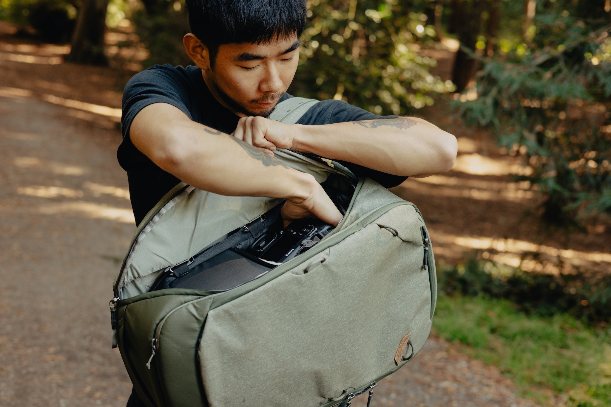 Peak Design Camera Cube v2 (Large) - Waterproof DSLR Camera Bag for Travel & Outdoor Photography - Perfect for Hiking, Camping, and Adventure Trips
