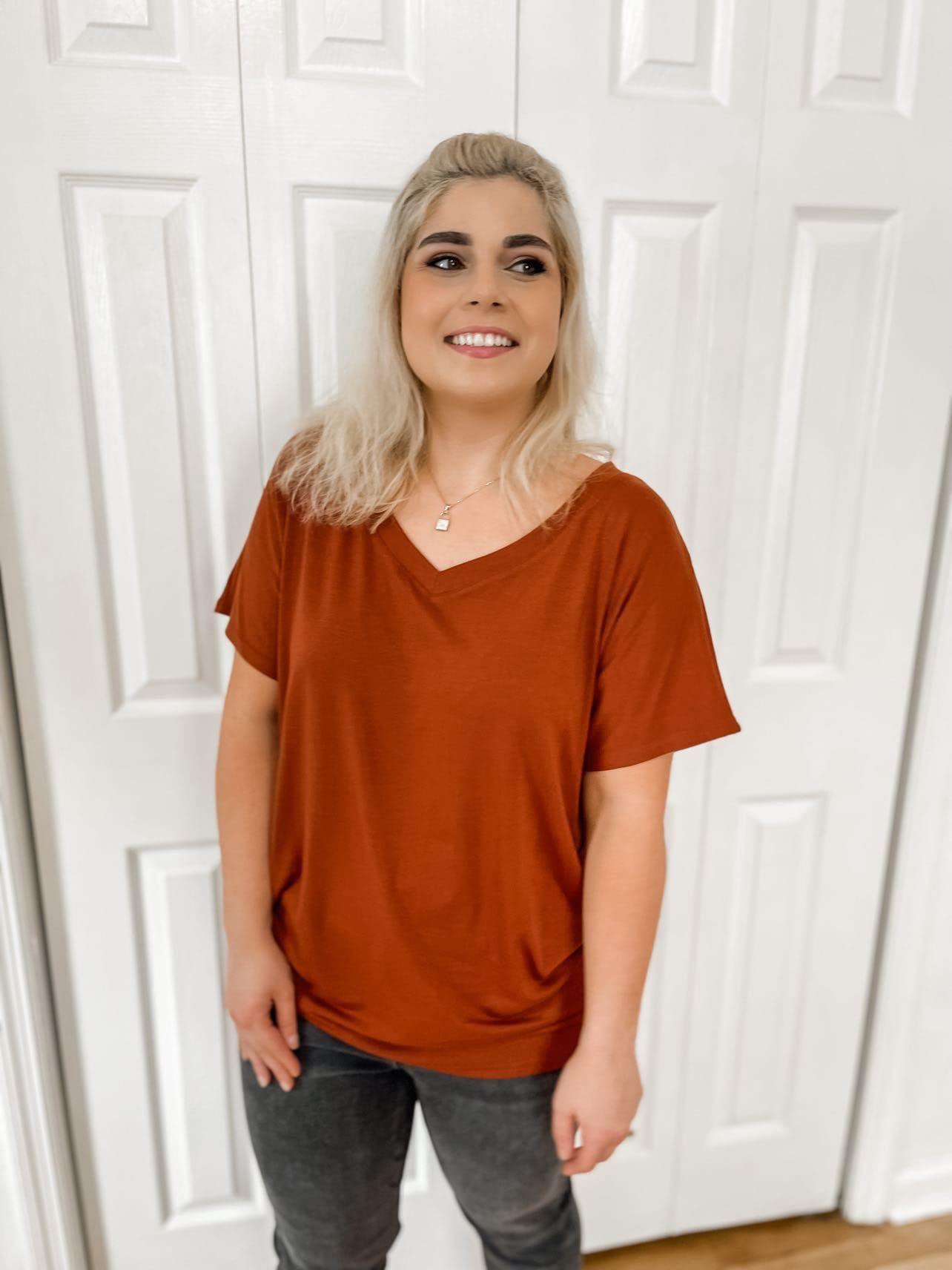 Women's Summer Dolman Sleeve V-Neck Casual T-Shirt - Breathable Comfort Top for Everyday Wear, Beach Outings & Weekend Relaxation