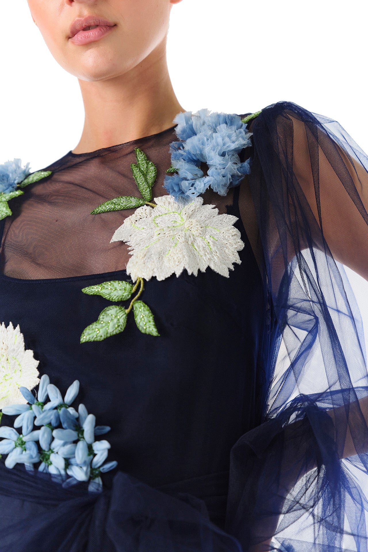 Elegant Puffed Sleeve Embroidered Tulle Gown for Women - Perfect for Weddings, Proms & Special Occasions