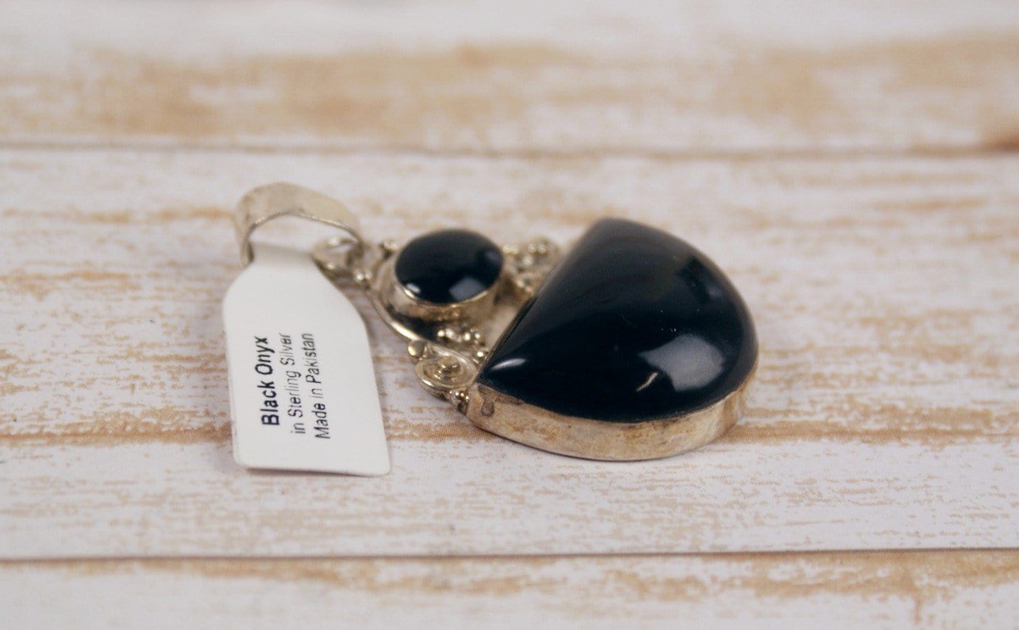 Black Onyx Pendant Necklace - Natural Stone Jewelry for Women & Men - Perfect for Meditation, Healing & Spiritual Protection