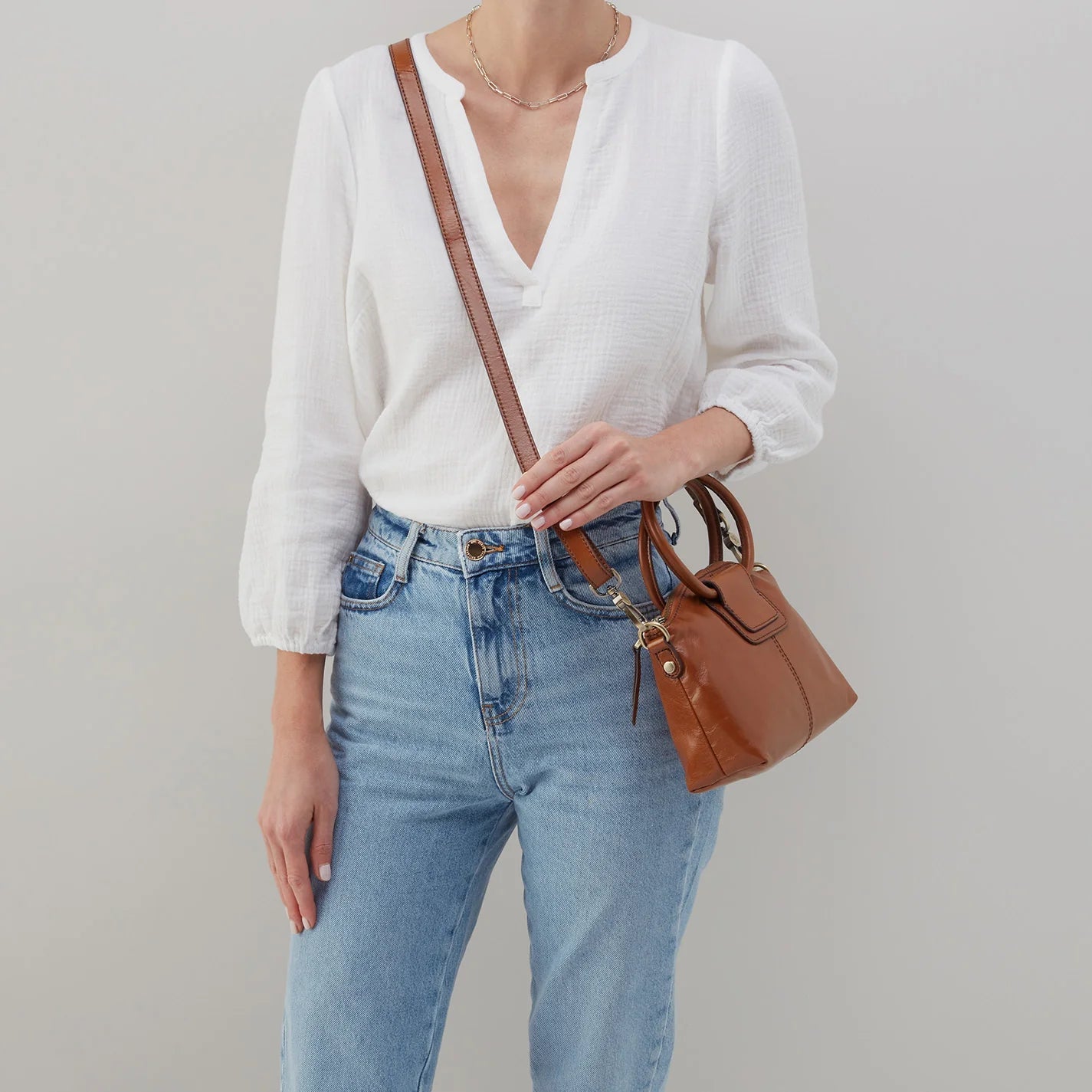 HOBO SHEILA TOP ZIP CROSSBODY BAG - Stylish Leather Shoulder Purse for Women, Perfect for Work, Travel & Everyday Use