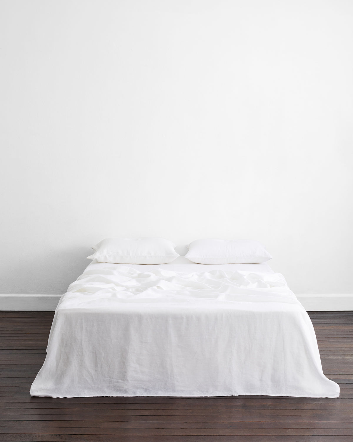 Premium 100% French Flax Linen Flat Sheet - White - Breathable & Soft Bedding for All Seasons - Perfect for Master Bedroom, Guest Room & Vacation Homes