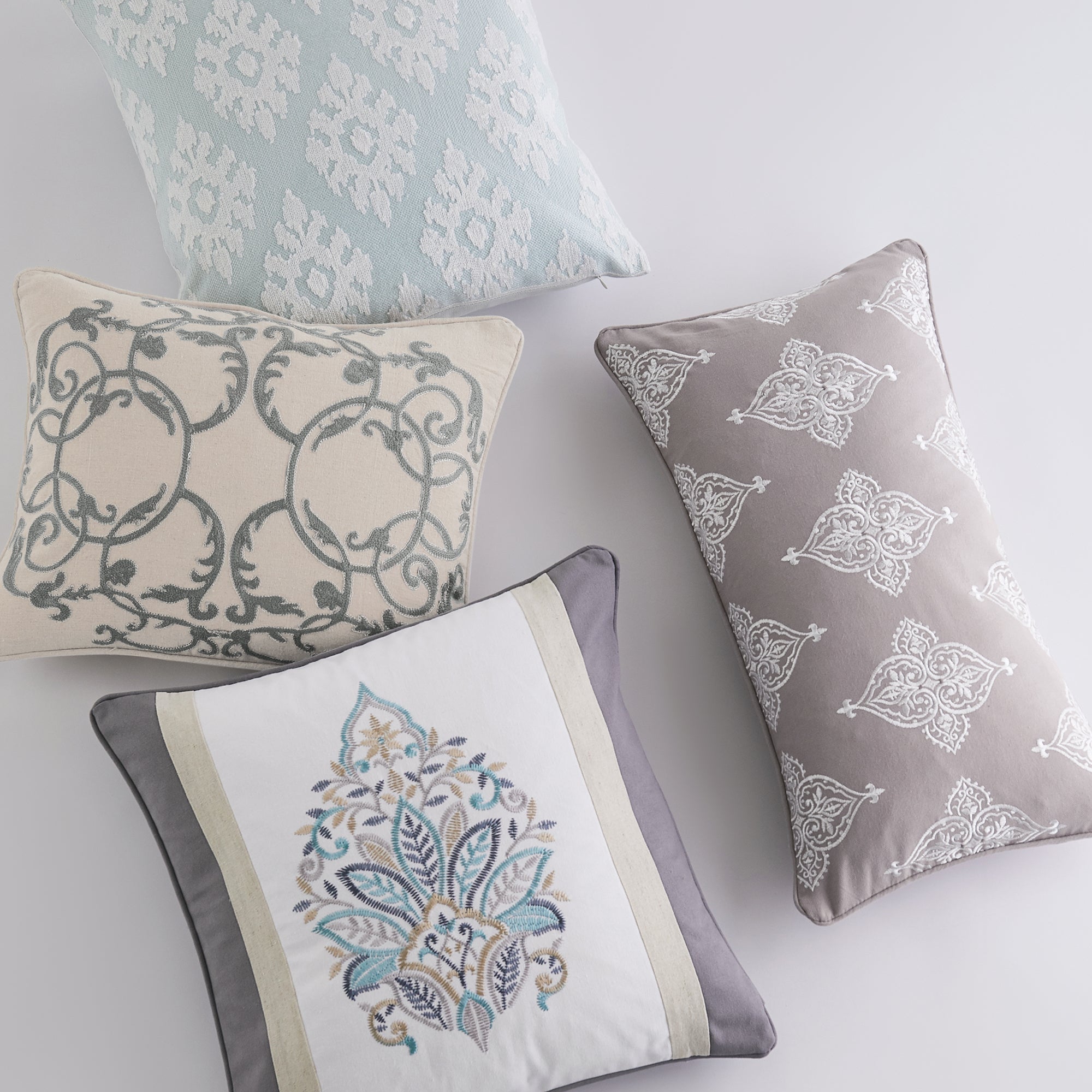Rome Metallic Pillow - Luxury Decorative Throw Pillow for Sofa, Bed & Home Decor - Perfect for Living Room, Bedroom & Dorm