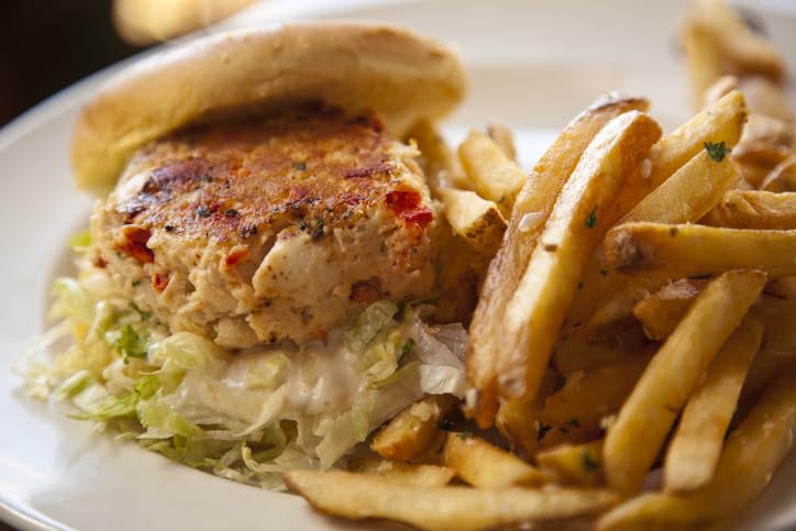 Premium Maryland Lump Crab Cakes - New York Steak & Seafood Frozen Easy-to-Cook Crab Cakes (3oz Each) | Perfect for Dinner Parties, Appetizers & Seafood Lovers