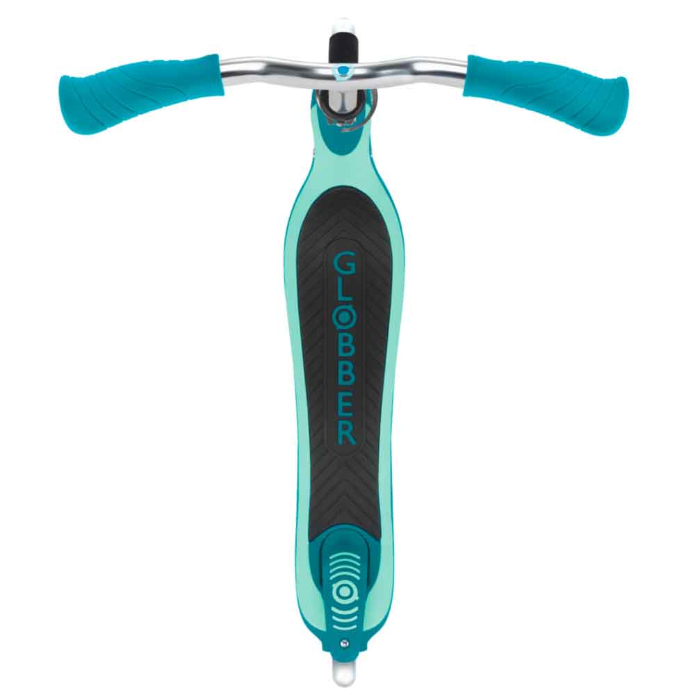 Globber Flow 125 LED Lights Kick Scooter for Kids & Teens - Perfect for Commuting, School, and Outdoor Fun