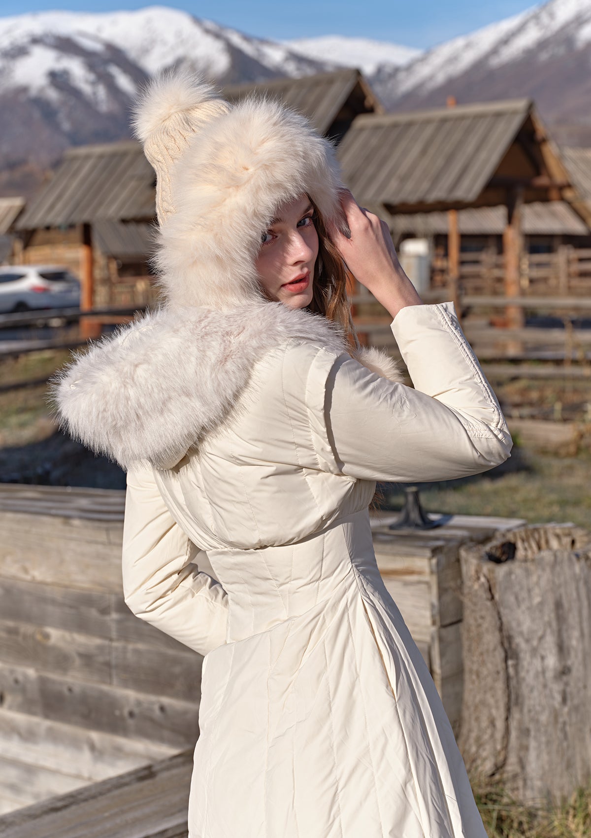 Stylish Curve & Plus Size Feather Down Coat for Women - Warm Winter Outerwear for Cold Weather & Outdoor Activities