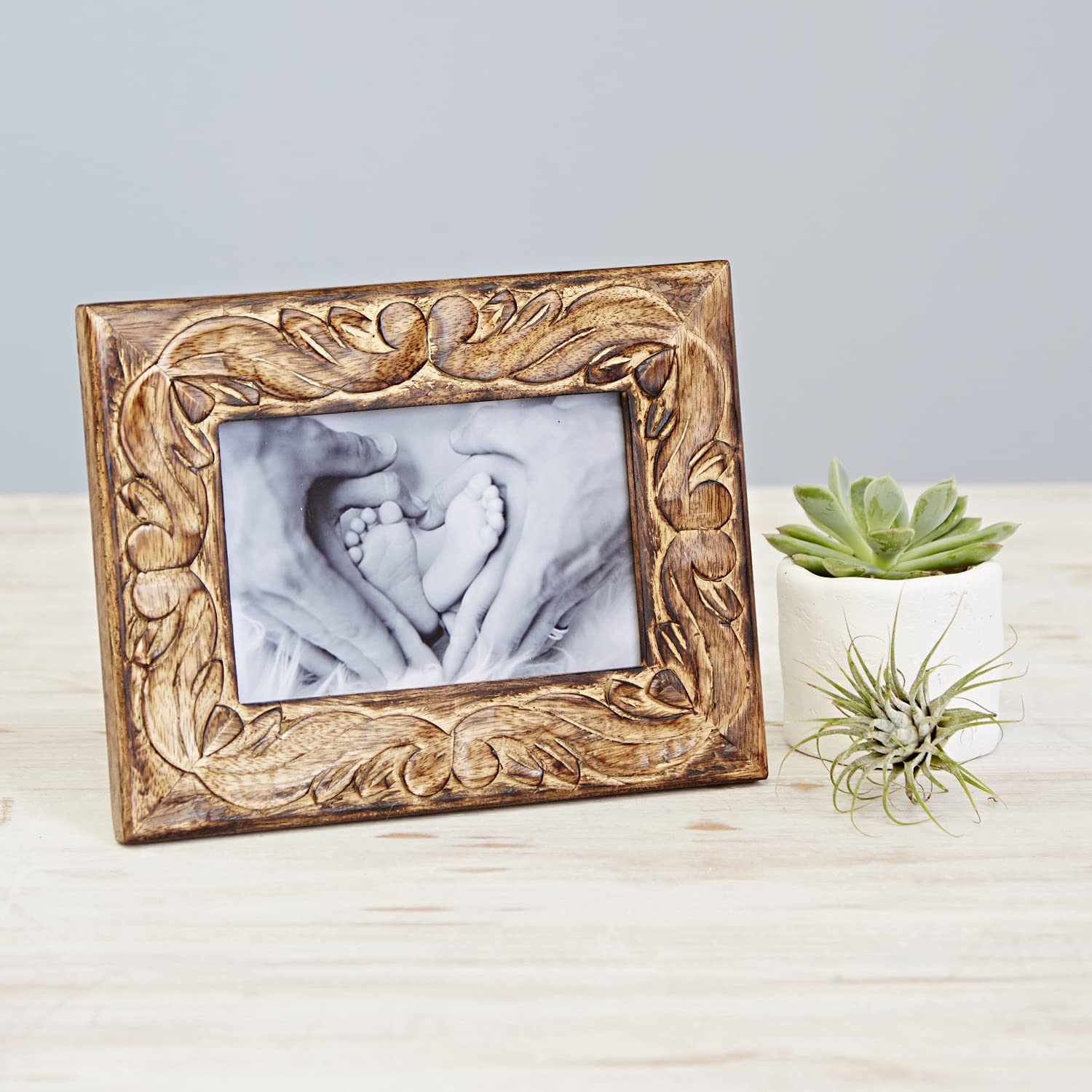 Handmade Paper High Jaraja Mango Wood Picture Frame for 6x4 Inch Photos - Rustic Home Decor, Wedding Gift, Wall Display