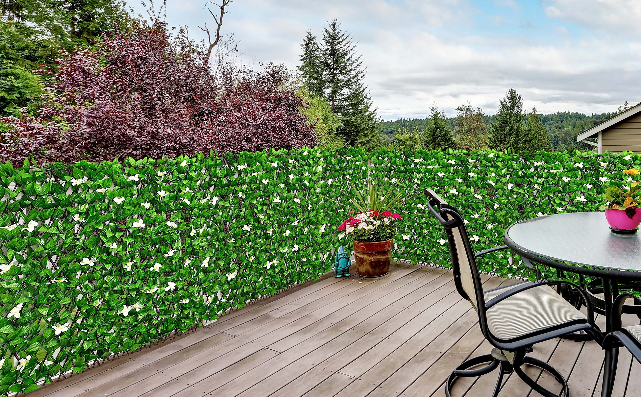 DOEWORKS Expandable Fence Privacy Screen for Balcony, Patio, Outdoor - Faux Ivy Fencing Panel for Garden, Backyard, Home Decor (4 Pack) - Perfect for Creating Private Outdoor Spaces and Enhancing Landscape Design