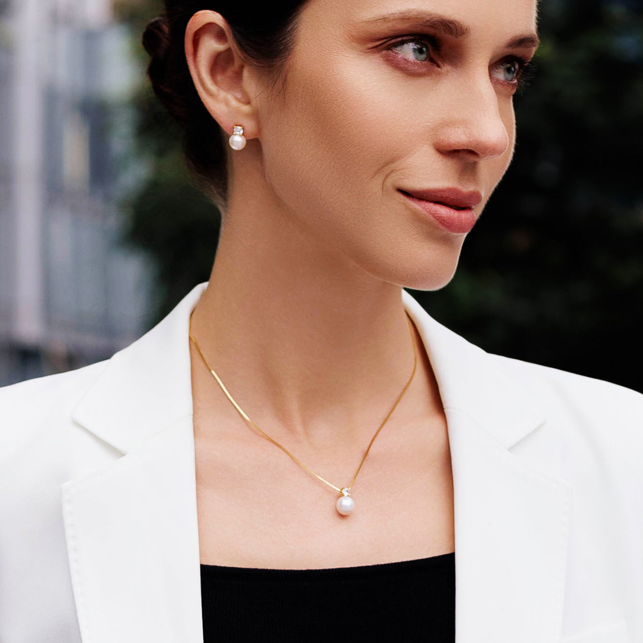 18K Solid Gold Diamond Hanadama Akoya Pearl Necklace for Women - Elegant Bridal Jewelry, Anniversary Gift, Wedding Party Accessory