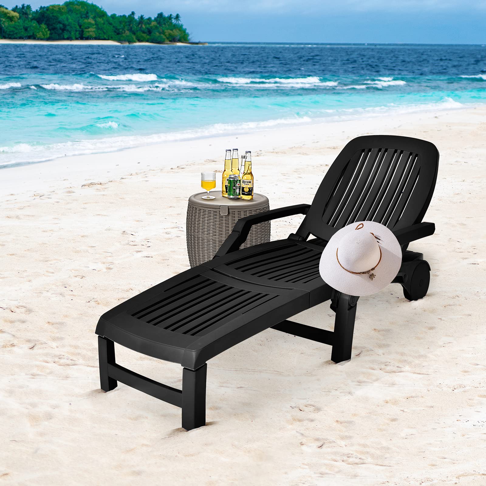 Giantex Adjustable Chaise Lounge Chair - 6-Position Recliner with Wheels, Foldable Outdoor Sun Lounger for Patio, Poolside & Garden - Perfect for Relaxing, Sunbathing & Outdoor Lounging (Black)