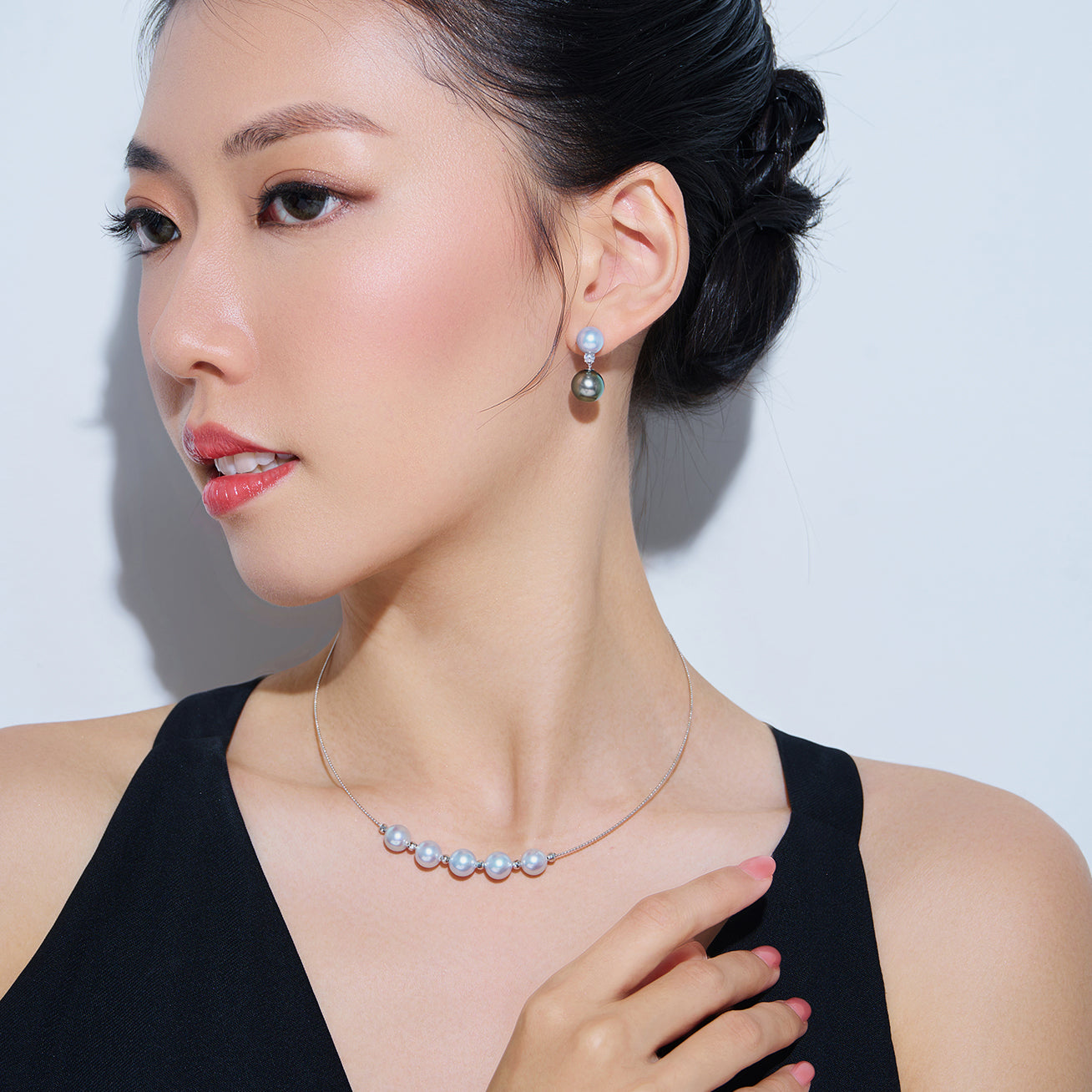 18K Solid Gold Blue Akoya Pearl Necklace - Elegant Jewelry Gift for Women, Perfect for Weddings, Anniversaries & Special Occasions