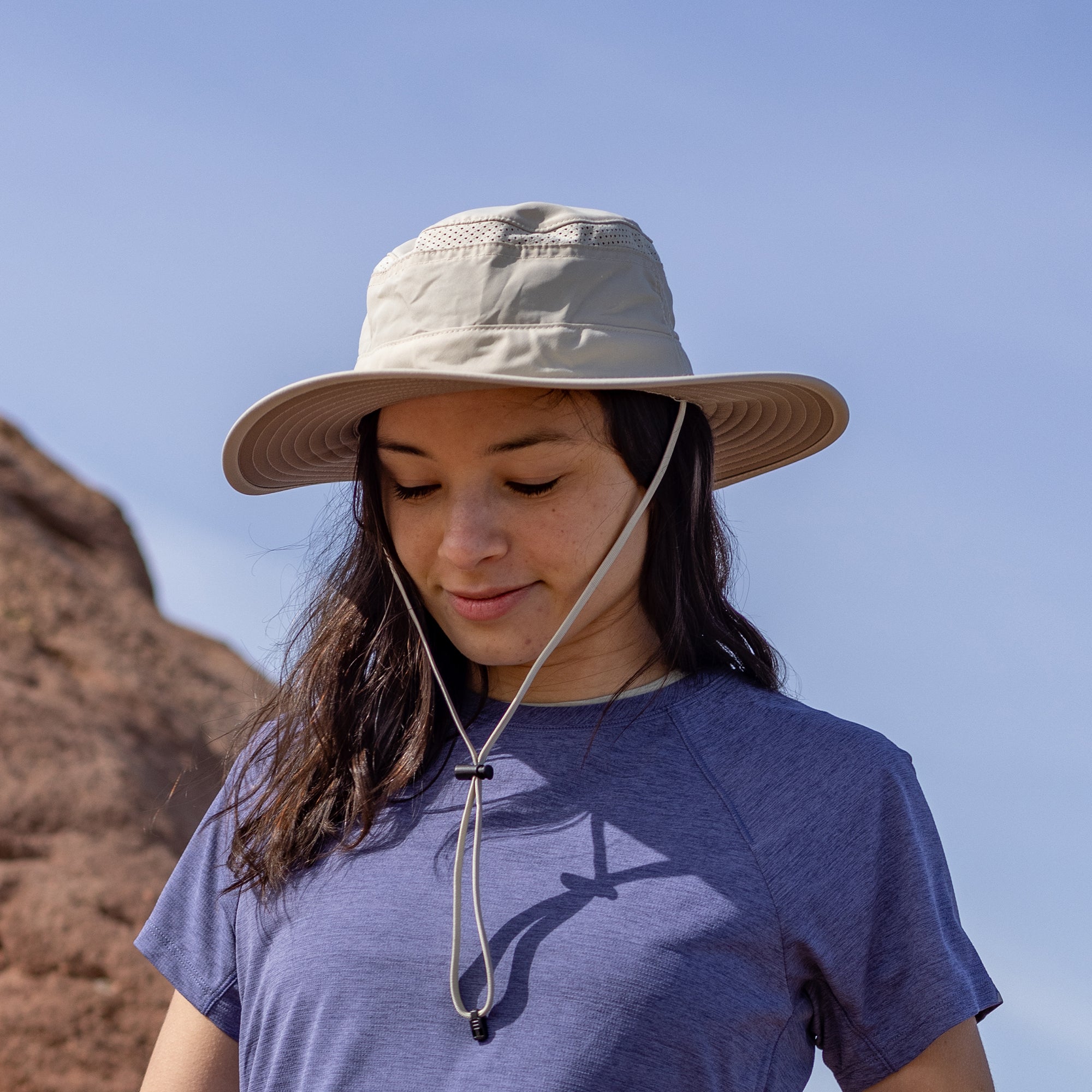 Stylish Unisex Cruiser Hat for Men & Women - Sun Protection, Breathable & Adjustable - Perfect for Outdoor Activities, Travel & Beach Vacations