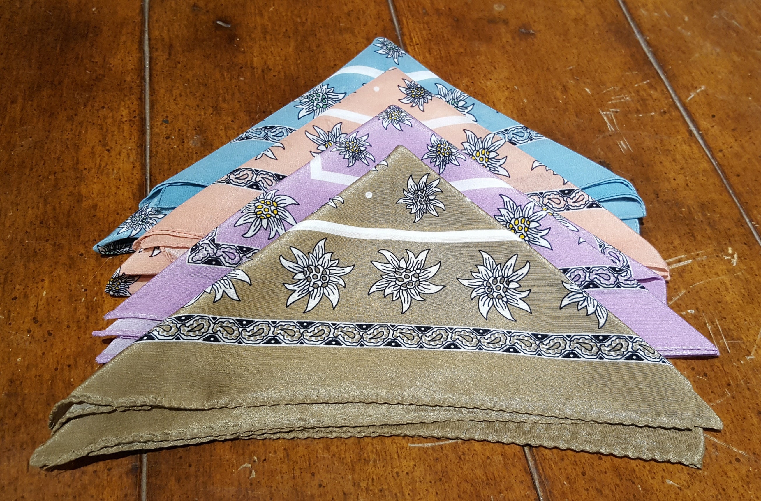 Italian Silk Edelweiss Scarves for Women - Luxury Floral Print Shawl Wrap - Elegant Fashion Accessory for Parties, Weddings & Special Occasions