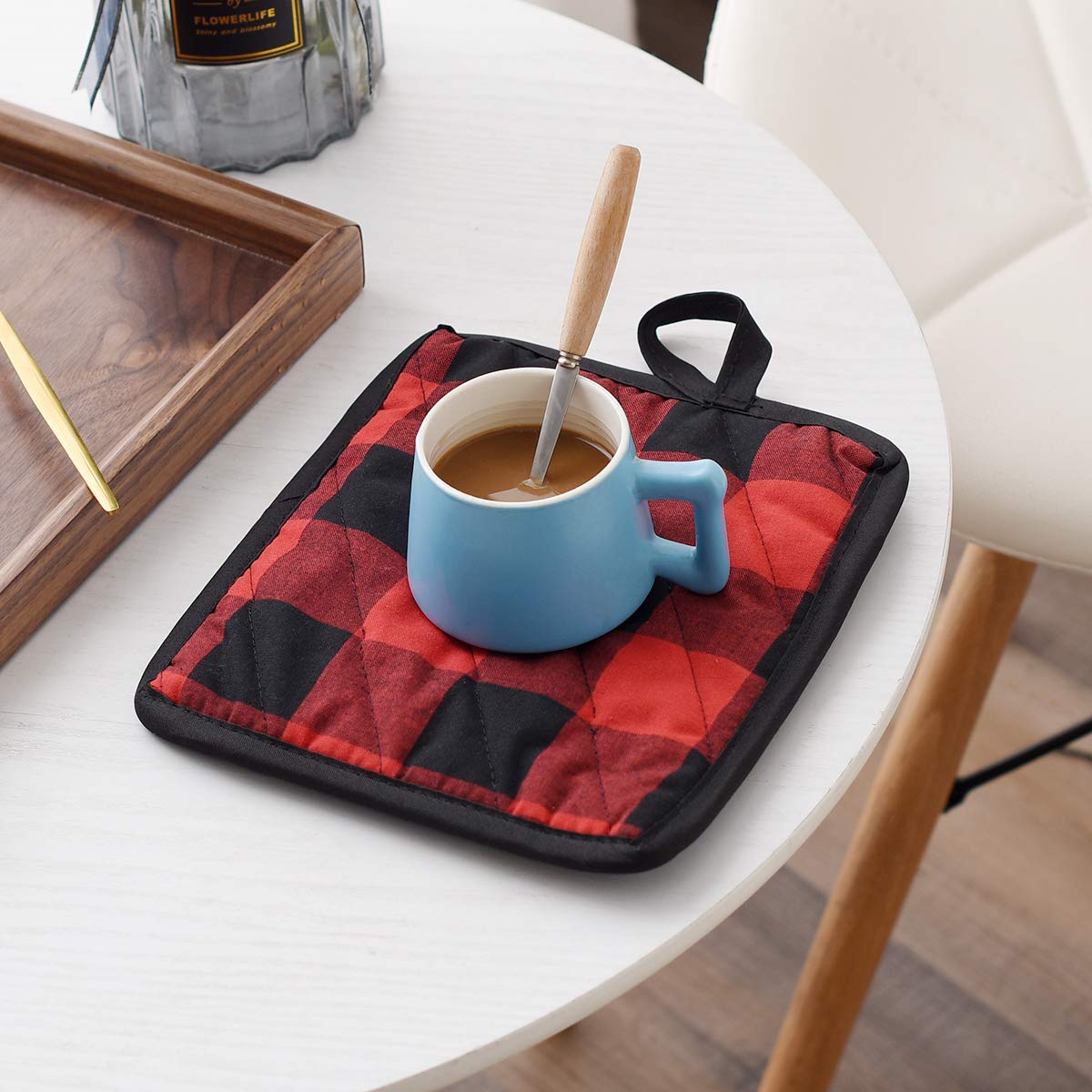 6-Piece Classic Check Pattern Potholders Set - 100% Cotton Heat Resistant Kitchen Mitts with Convenient Pockets for Easy Grip (Red Plaid) - Perfect for Cooking, Baking, and Grilling Protection