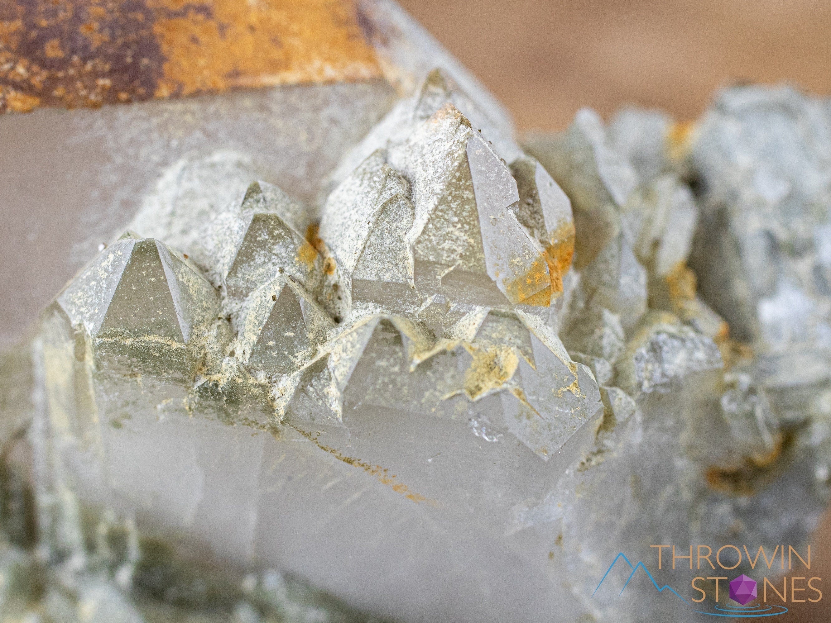 QUARTZ Raw Crystal with CHLORITE - Natural Healing Stone for Home Decor, Housewarming Gift, Meditation & Spiritual Use | Raw Crystals and Stones Collection #41884 | Perfect for Yoga Spaces, Office Desk & Crystal Grids