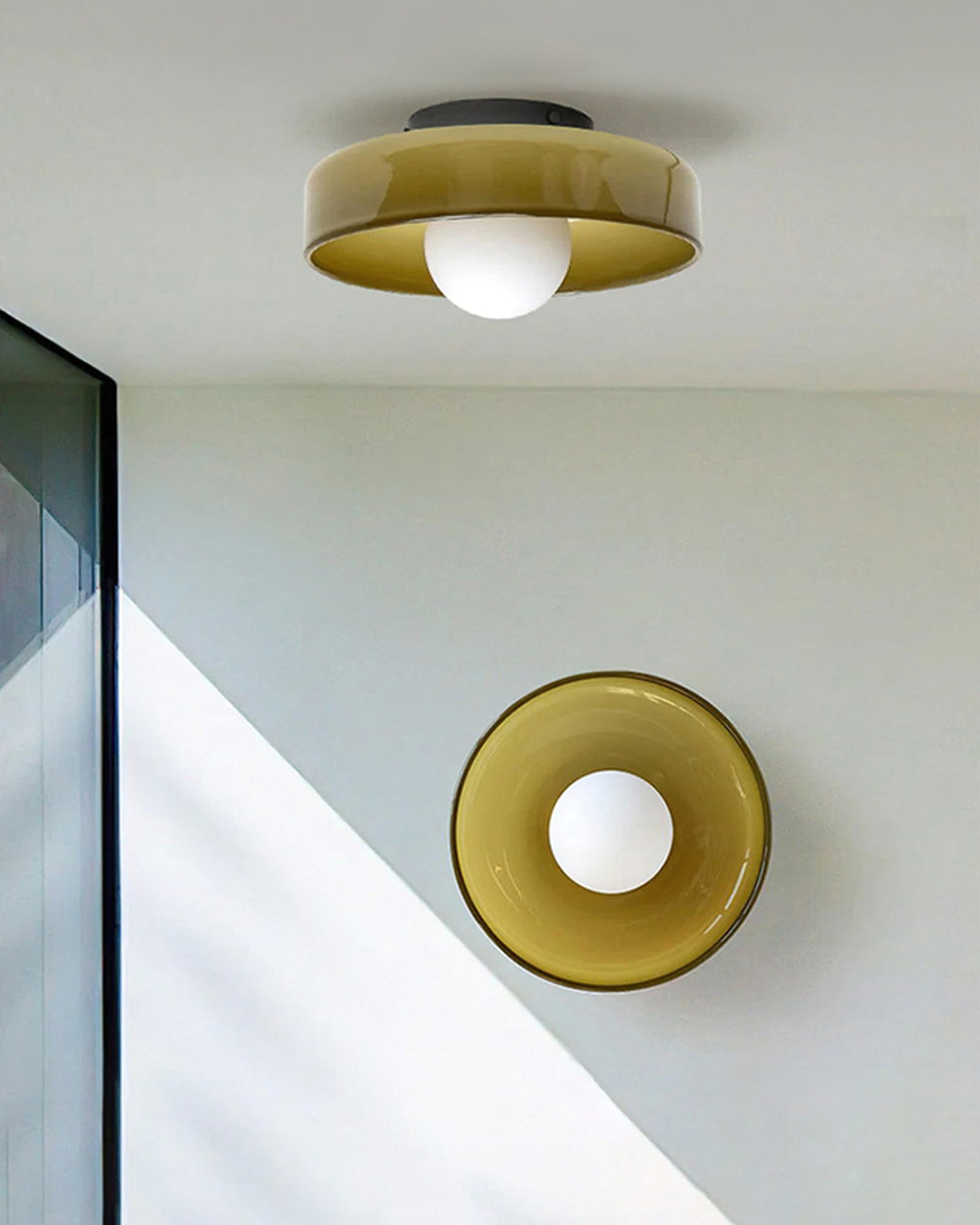 Modern Disc Orb Ceiling Lamp - Sleek Round LED Light Fixture for Living Room, Bedroom, or Dining Room - Energy-Efficient Indoor Lighting Solution