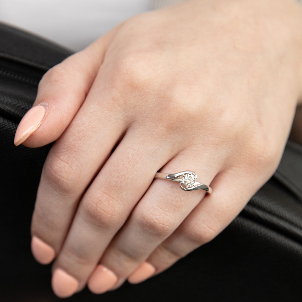 9ct White Gold Solitaire Ring with 3/8 Carat 6-Prong Set Diamond - Elegant Engagement Ring for Women, Perfect for Proposals, Anniversaries & Special Occasions