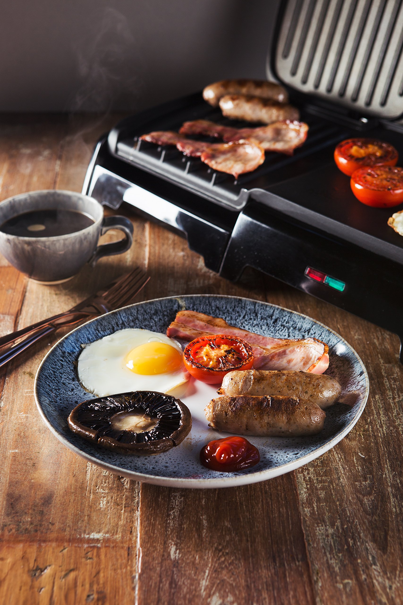 George Foreman Large Electric Grill & Griddle with Dual Temperature Control - Non-Stick, Energy Efficient & Easy to Clean - Perfect for Panini, BBQ, Breakfast & Healthy Cooking - Black (Model 23450)