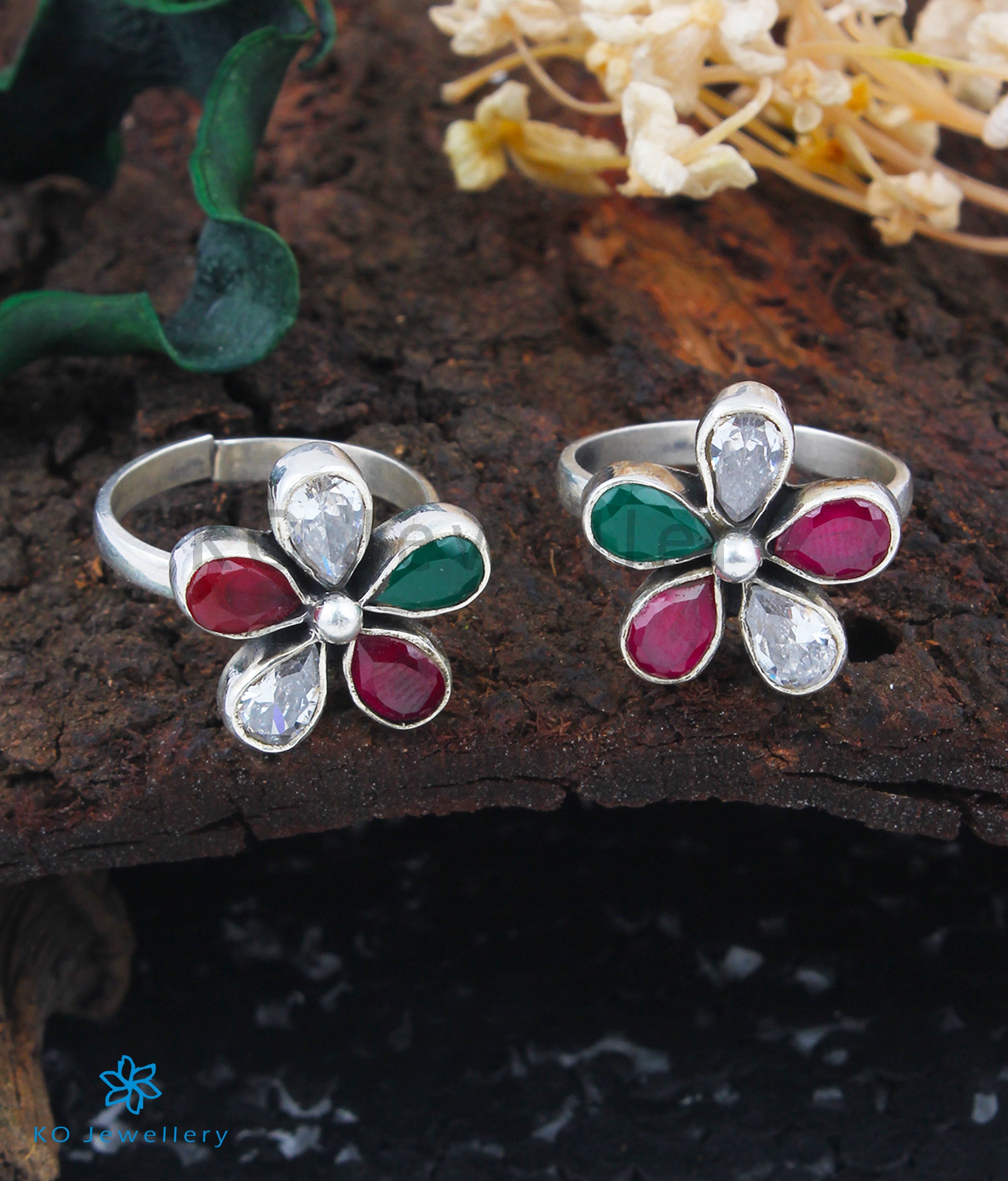 Arpita Silver Toe Rings for Women - Elegant Multicolor Adjustable Foot Jewelry - Perfect for Beach, Summer, and Boho Fashion