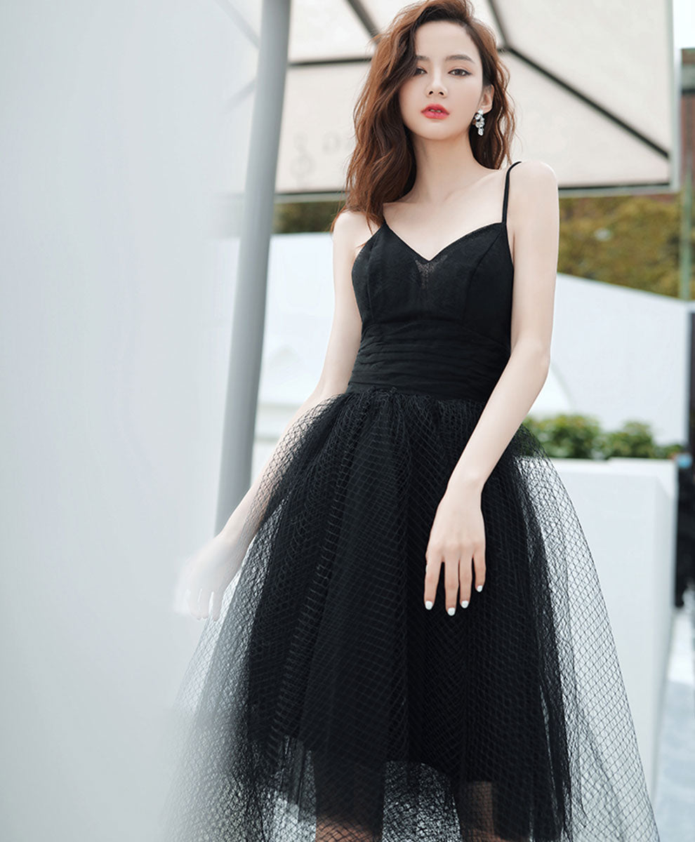 Elegant Black V-Neck Tulle Short Prom Dress - Sexy Cocktail Party Evening Gown for Homecoming, Dances & Special Occasions