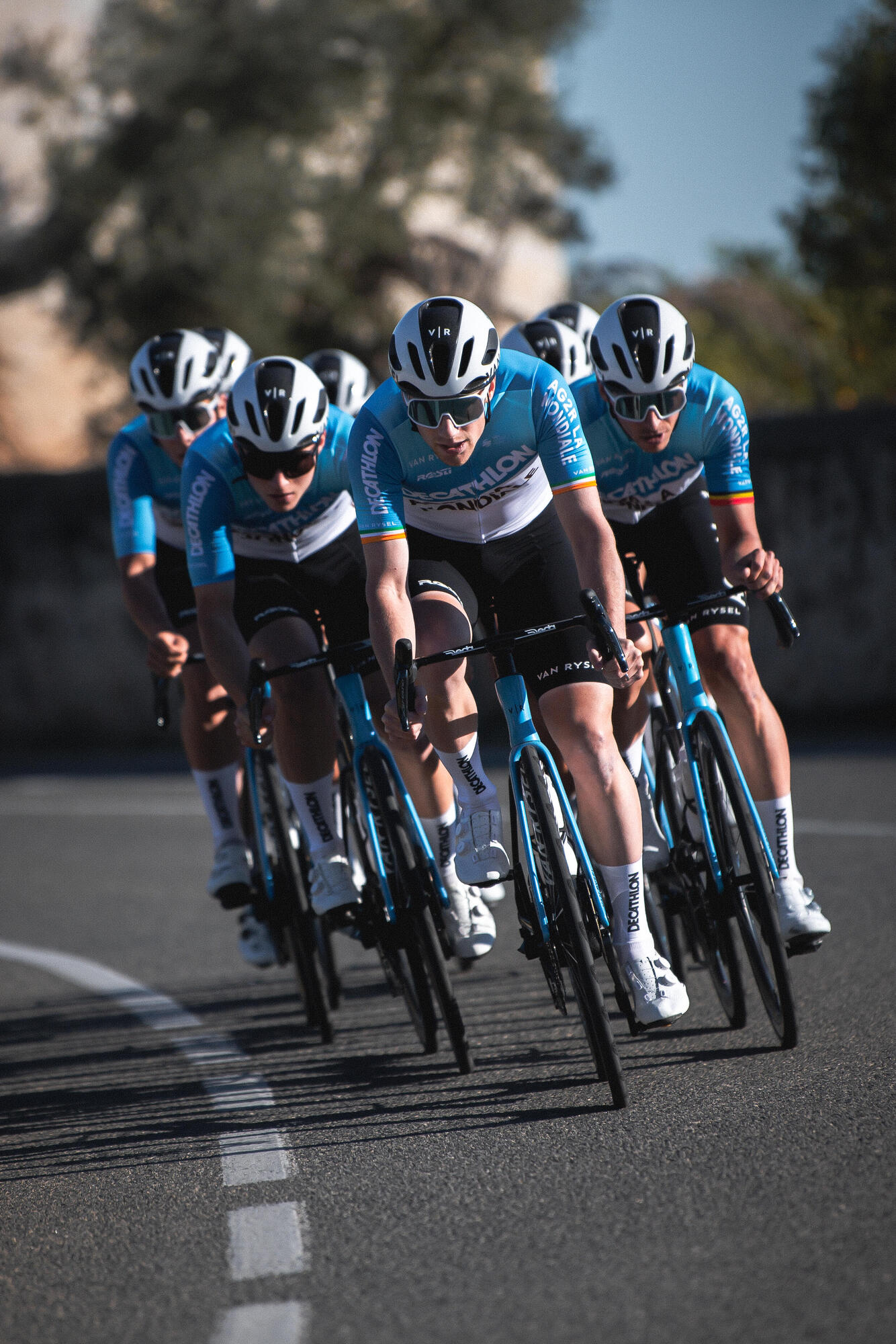 Van Rysel RCR Pro Replica Dura Ace Di2 Road Bike - AG2R Team Edition | High-Performance Carbon Frame for Racing & Endurance Training | Perfect for Competitive Cyclists & Triathletes