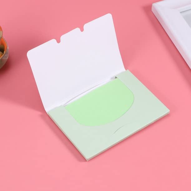 Absorbent Oil Control Face Blotting Sheets - 200 Pack for Oily Skin, Blackhead Removal & Makeup Touch Up | Green Beauty Tools for Men & Women | Perfect for Gym, Travel & Daily Skincare
