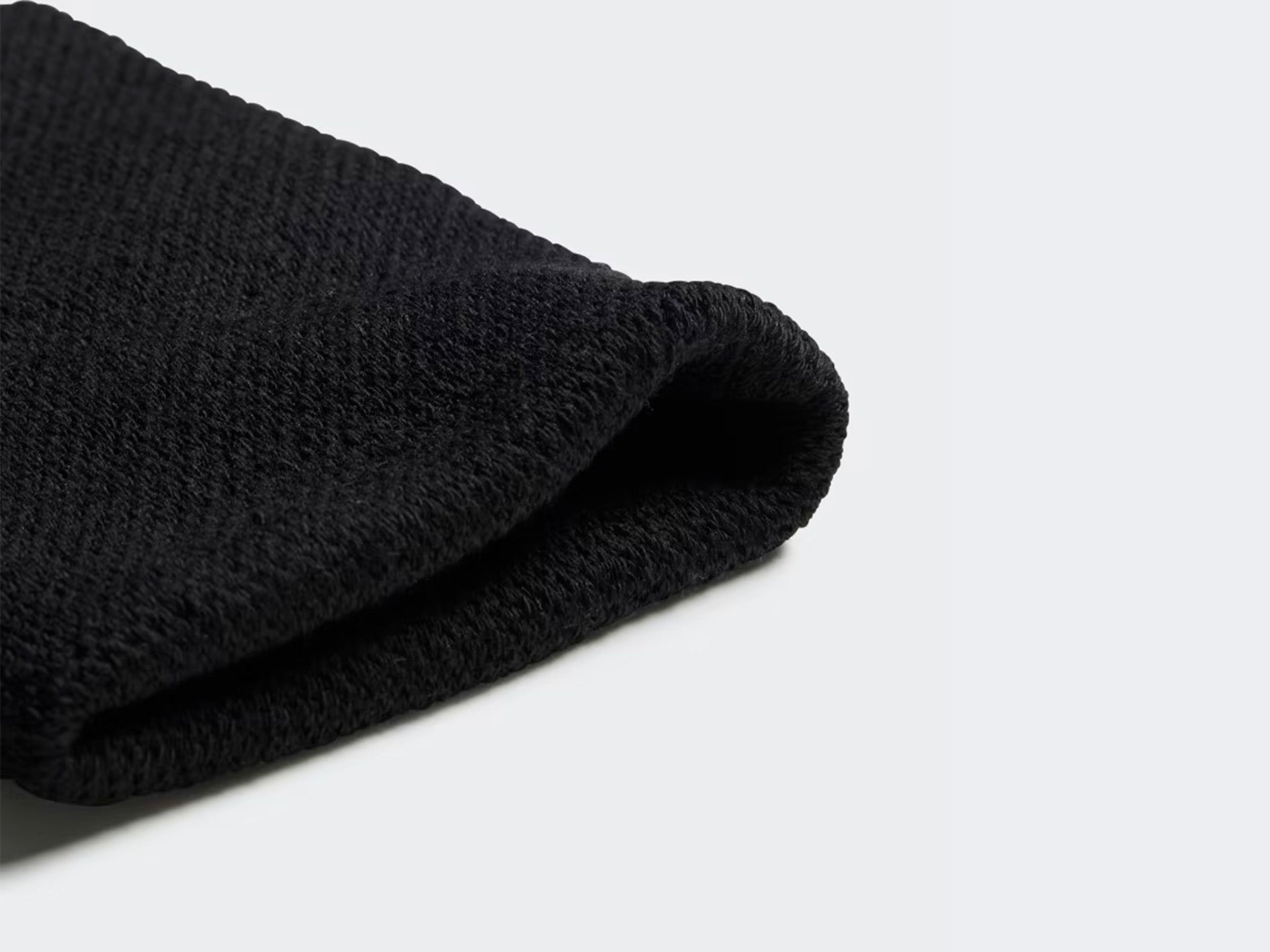 Adidas Tennis Wristband - Breathable Sweat Absorbent Wristbands for Men & Women, One Size Fits Most (Black, IC3568) - Perfect for Tennis, Basketball, Gym & Workout