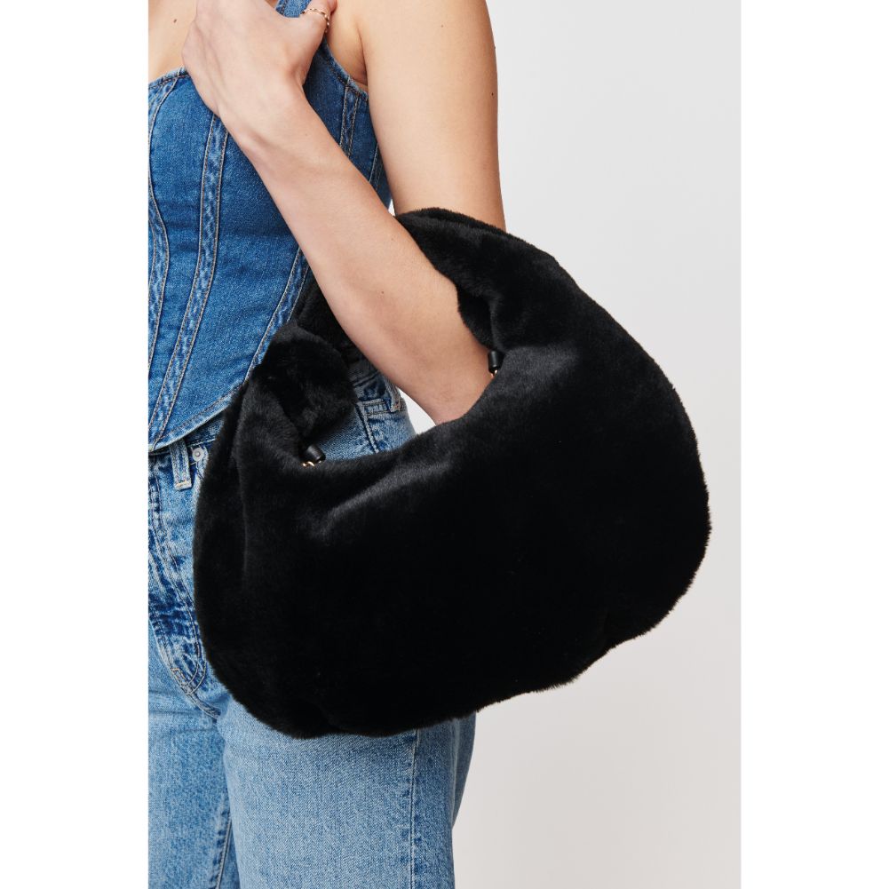 Stylish Sylvia Crossbody Bag for Women - Fashionable Leather Shoulder Purse - Perfect for Work, Travel & Everyday Use