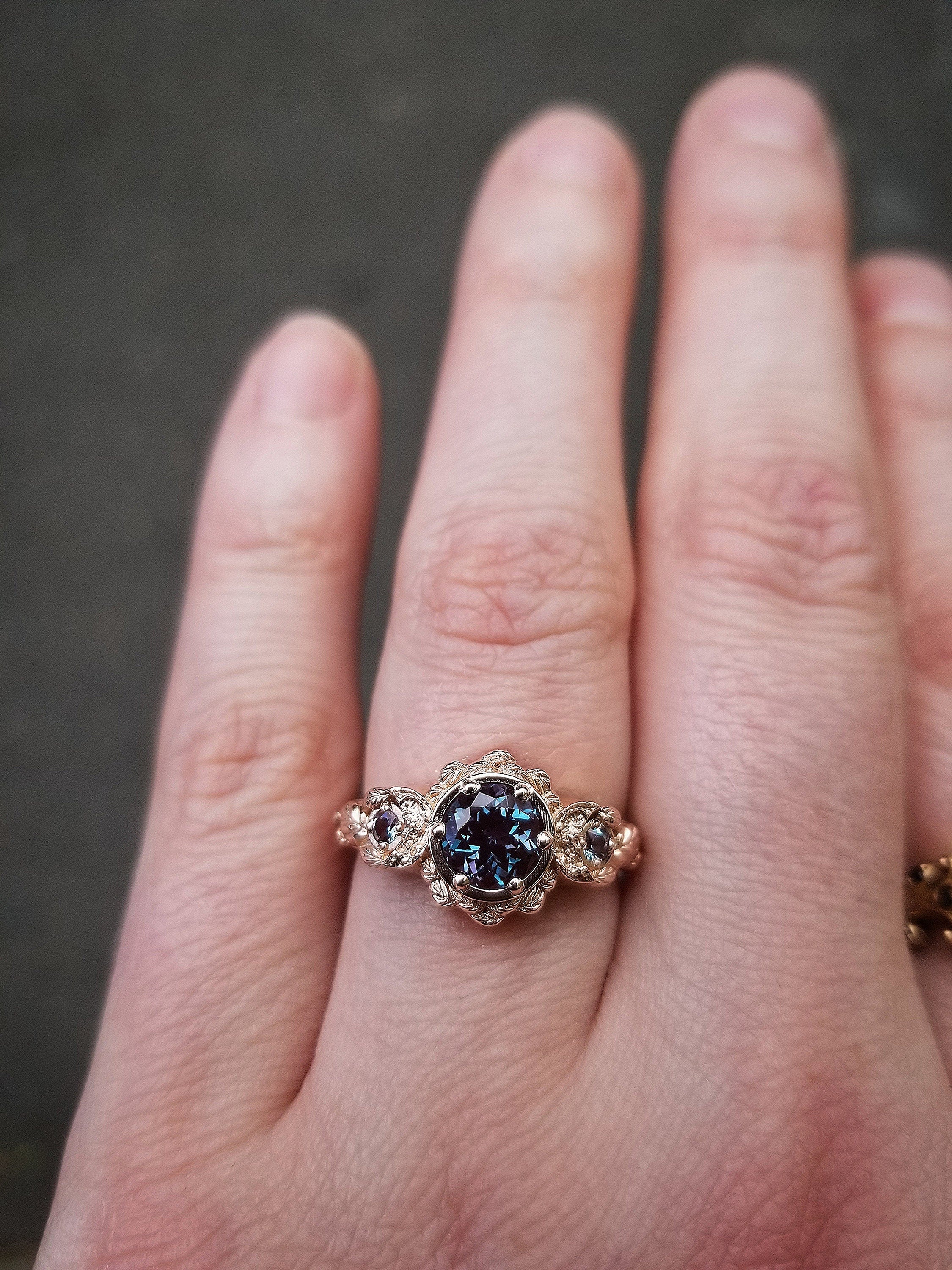 14K Rose, Yellow or White Gold Chatham Alexandrite Leaf & Crescent Moon Ring – Nature-Inspired Antique Engagement Ring for Wedding, Proposal & Anniversary Gifts