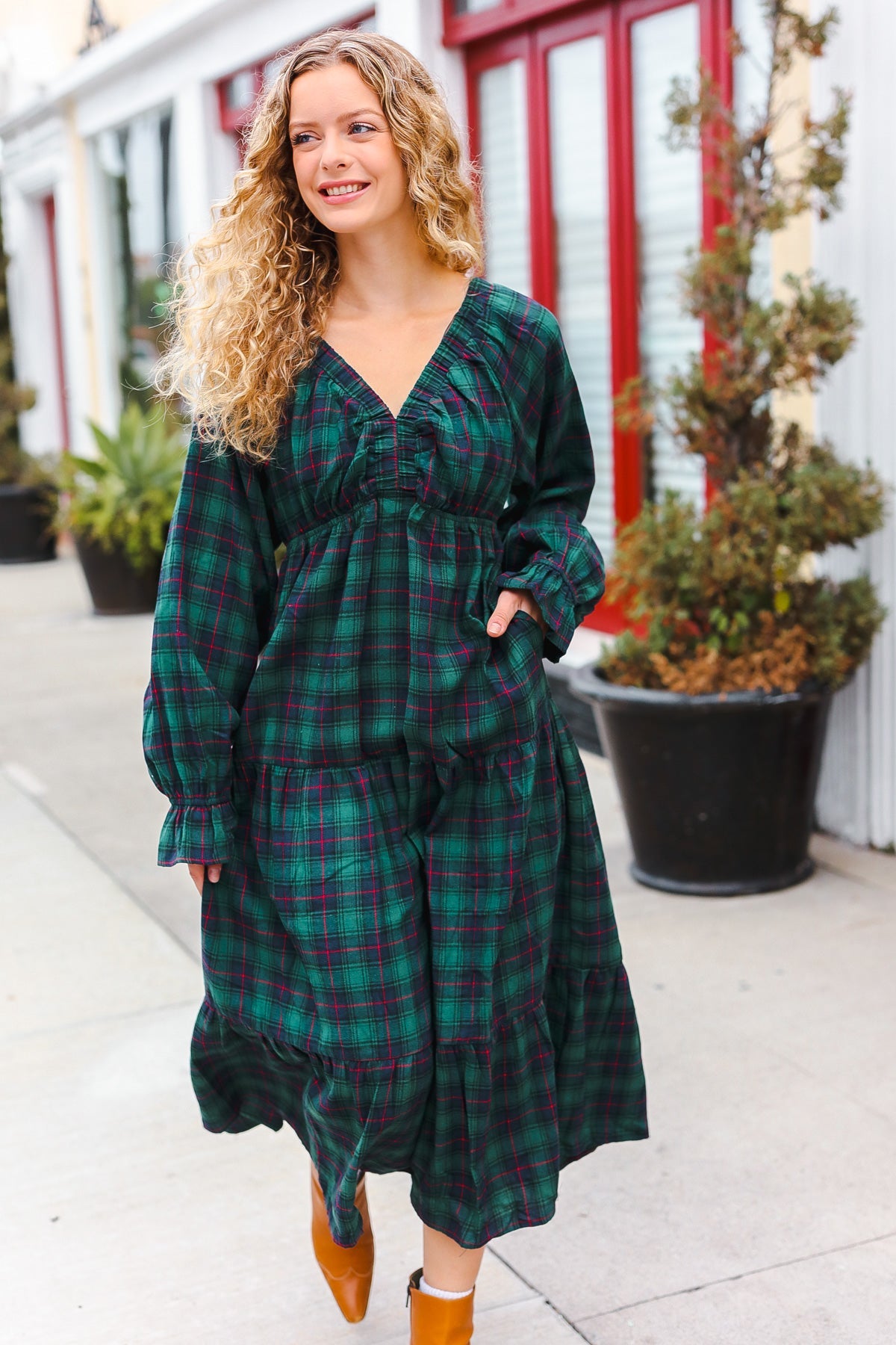 Hunter Green Plaid Elastic V-Neck Tiered Maxi Dress for Women - Flowy Long Summer Dress for Casual Outings, Beach Vacations & Date Nights