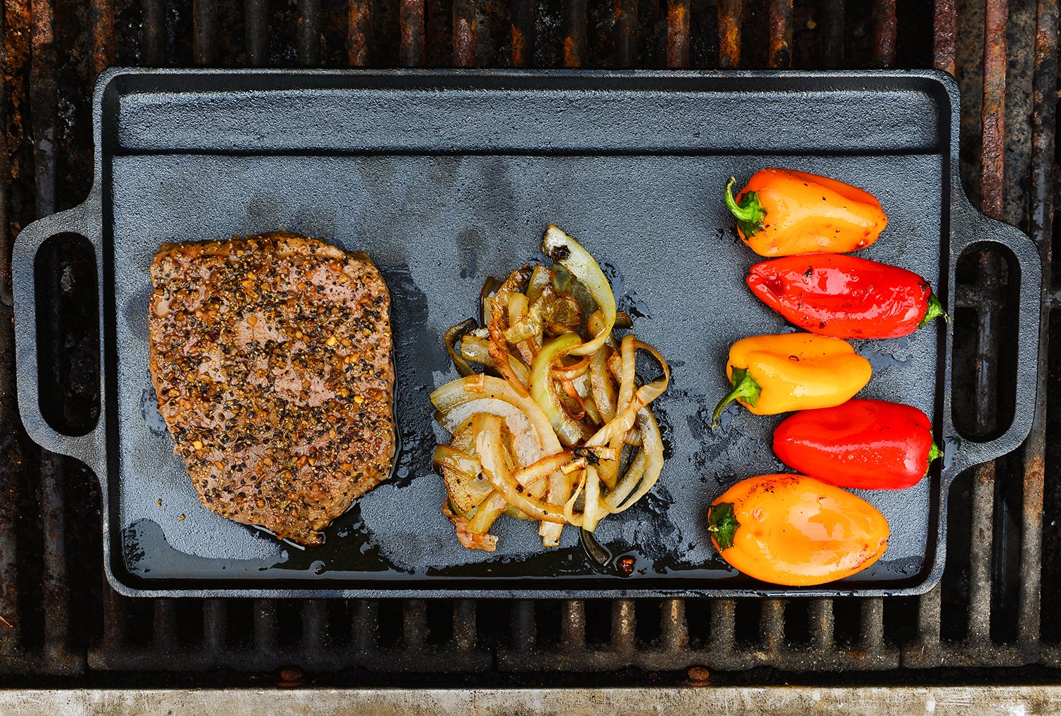 Pre-Seasoned Double-Sided Cast Iron Griddle - 13 x 8 Inch - Classic Reversible Grill Pan for Stovetop, Oven & Camping - Perfect for Pancakes, Steaks & Outdoor Cooking