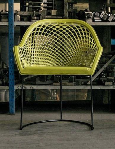 Midj Guapa PM CU Armchair - Modern Lounge Chair for Living Room, Bedroom, or Office - Comfortable Upholstered Seating with Stylish Design