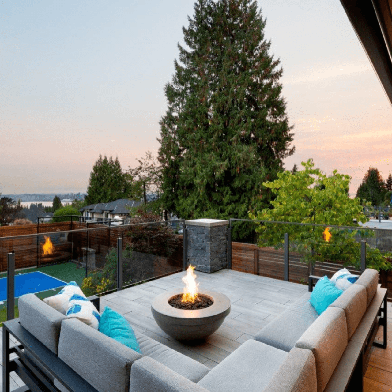 Aura Round Fire Pit - Outdoor Wood Burning Fire Pit for Backyard, Patio, and Camping | Durable Steel Design with Spark Screen | Perfect for Gatherings, S'mores, and Ambiance