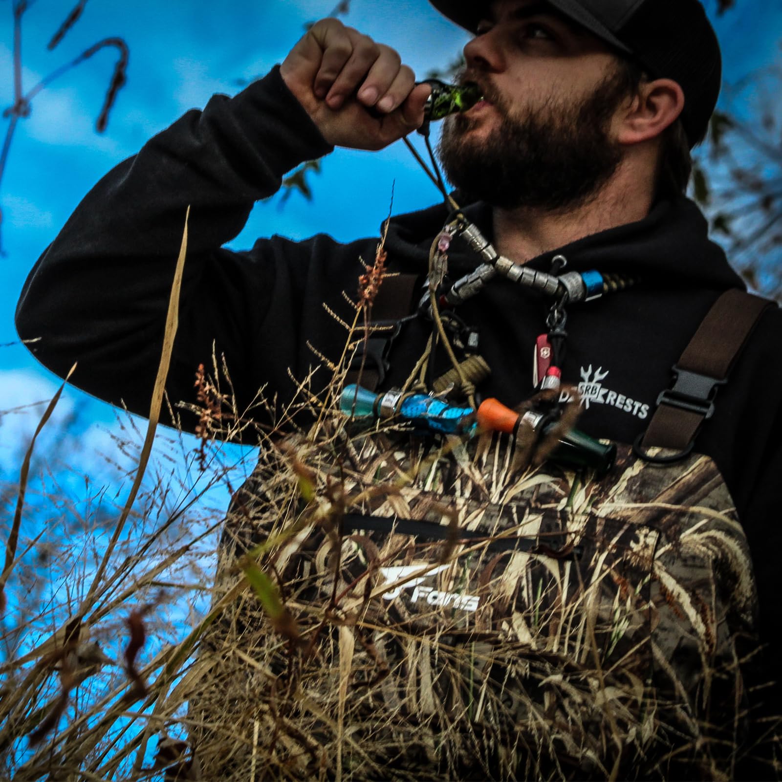 Breathable 8-Fan Hunting Waders with 1000G Insulated Boots & Removable Liner - Realtree Max5 Camo (Size 7-14) - Perfect for Duck Hunting, Waterfowl & Outdoor Adventures