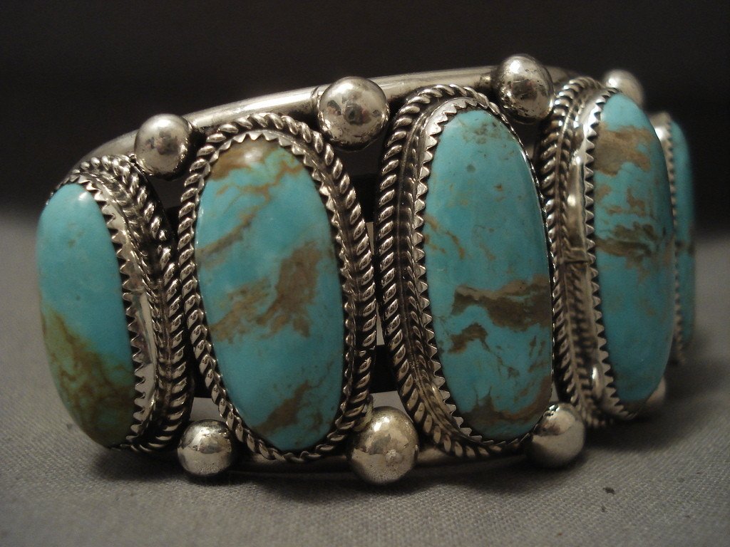 136g Heavy Vintage Navajo #8 Turquoise Native American Silver Bracelet - Handmade Southwest Jewelry for Women, Boho Fashion & Gift Ideas