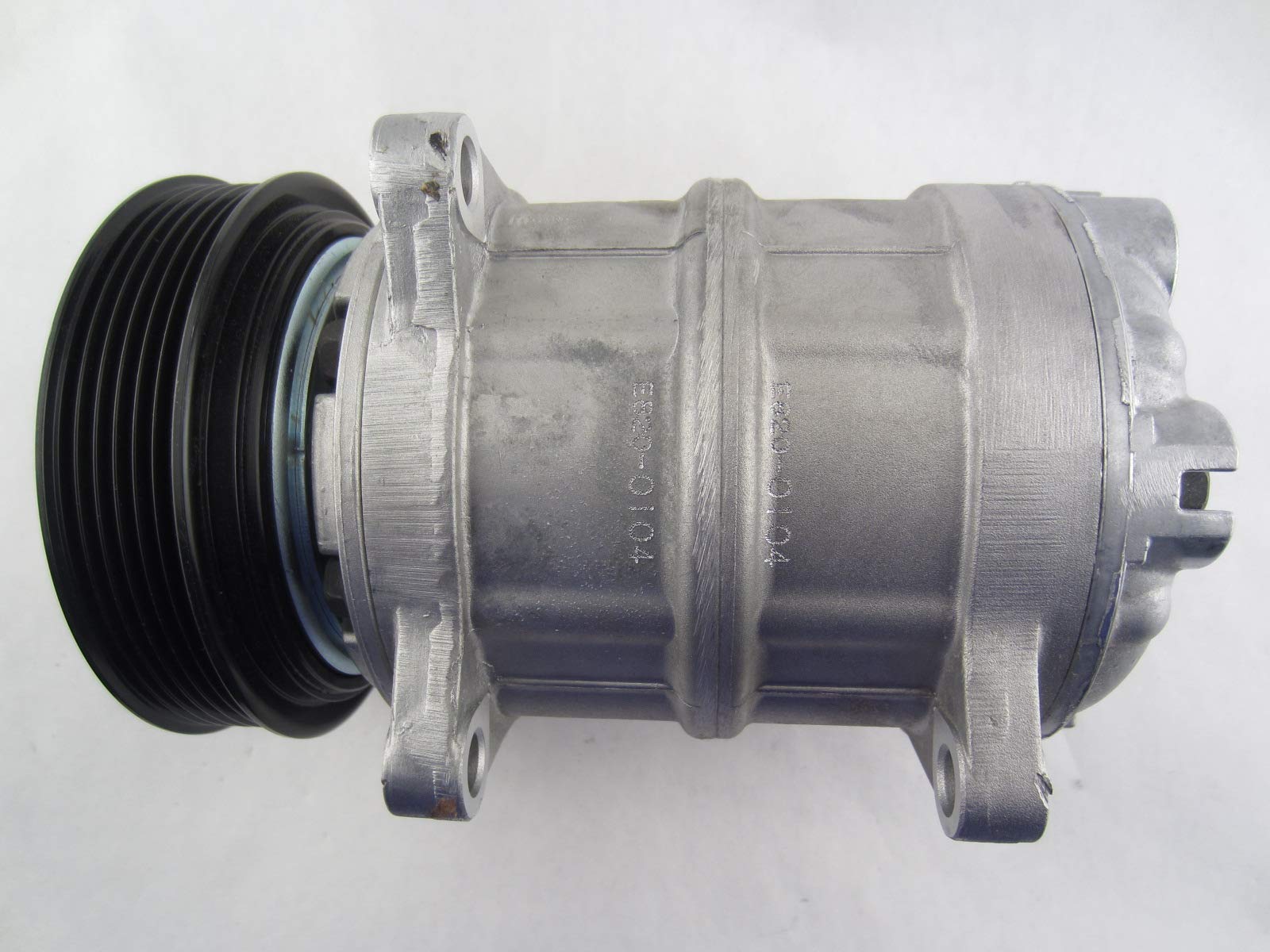 Volvo S40 V40 A/C Compressor DKS15CH - Replacement Car Air Conditioning Compressor for Cooling System - Perfect for Summer Driving & Road Trips