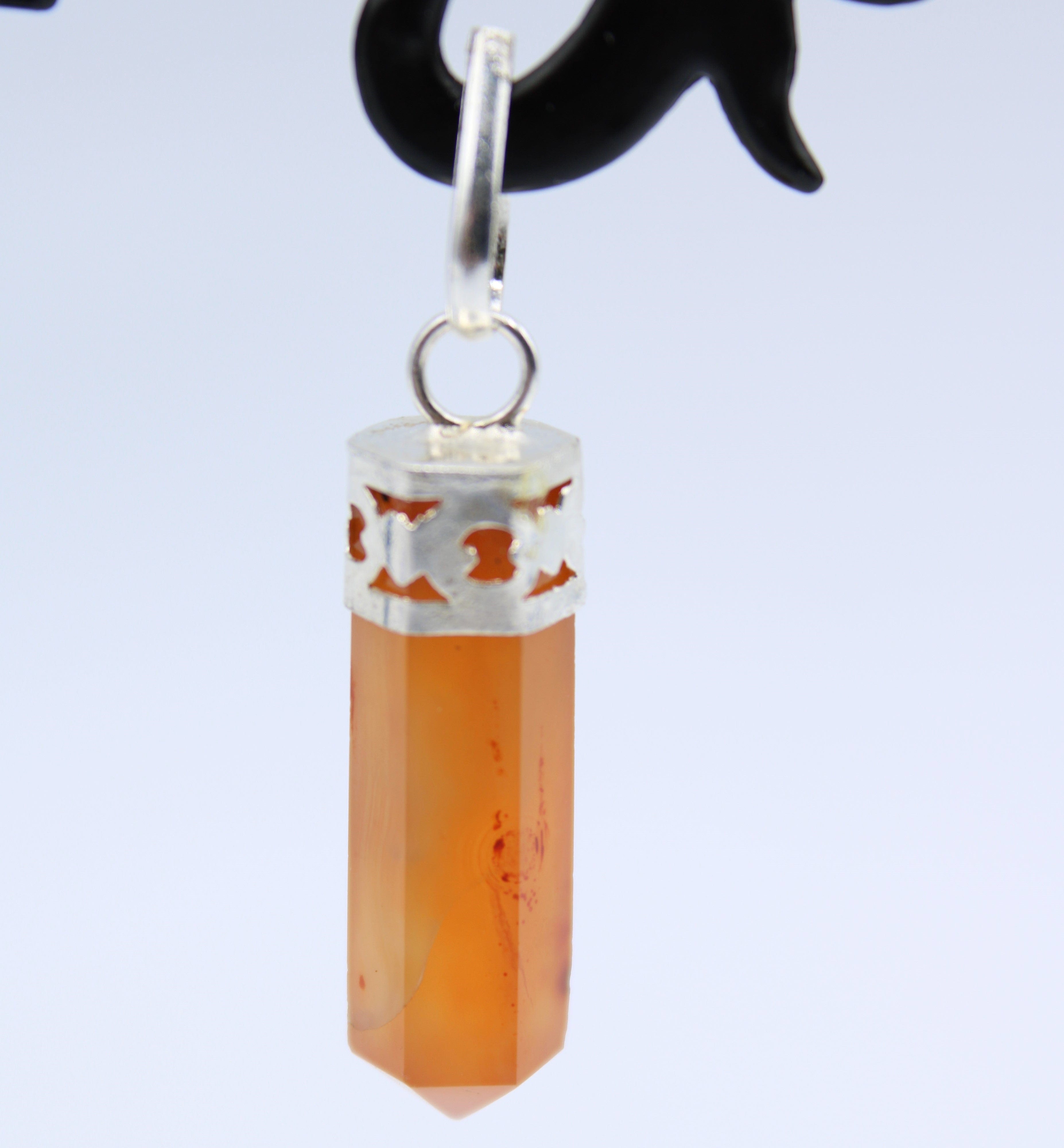 Natural Carnelian Gemstone Pendant Necklace for Women - Healing Crystal Jewelry for Energy, Confidence & Motivation - Perfect for Meditation, Yoga & Spiritual Gifts