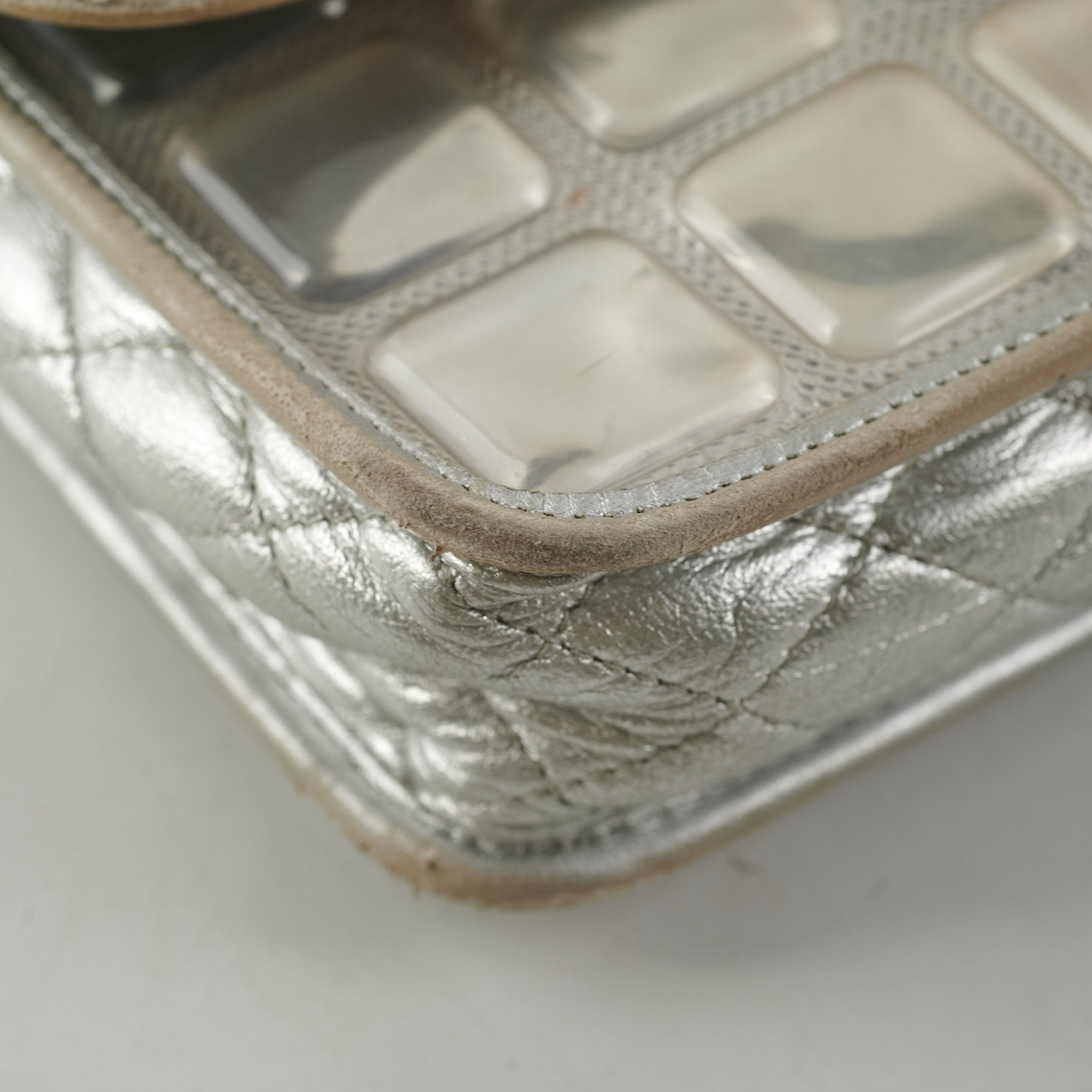 Chanel CC Turnlock Ice Cube Flap Bag in Silver - Luxury Crossbody Purse for Women, Perfect for Evening Parties & Date Nights