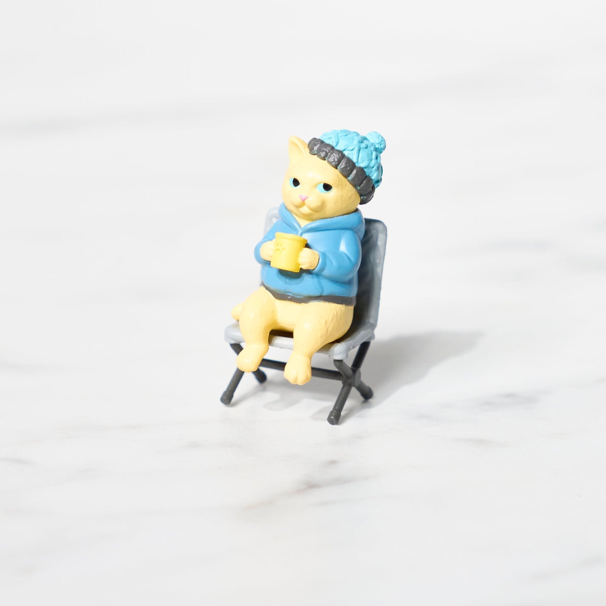 Cat's Holiday Campfire Edition Gacha Capsule Toy - Collectible Cute Cat Figures for Christmas Gifts & Party Favors | Perfect for Kids, Anime Fans & Christmas Tree Decorations