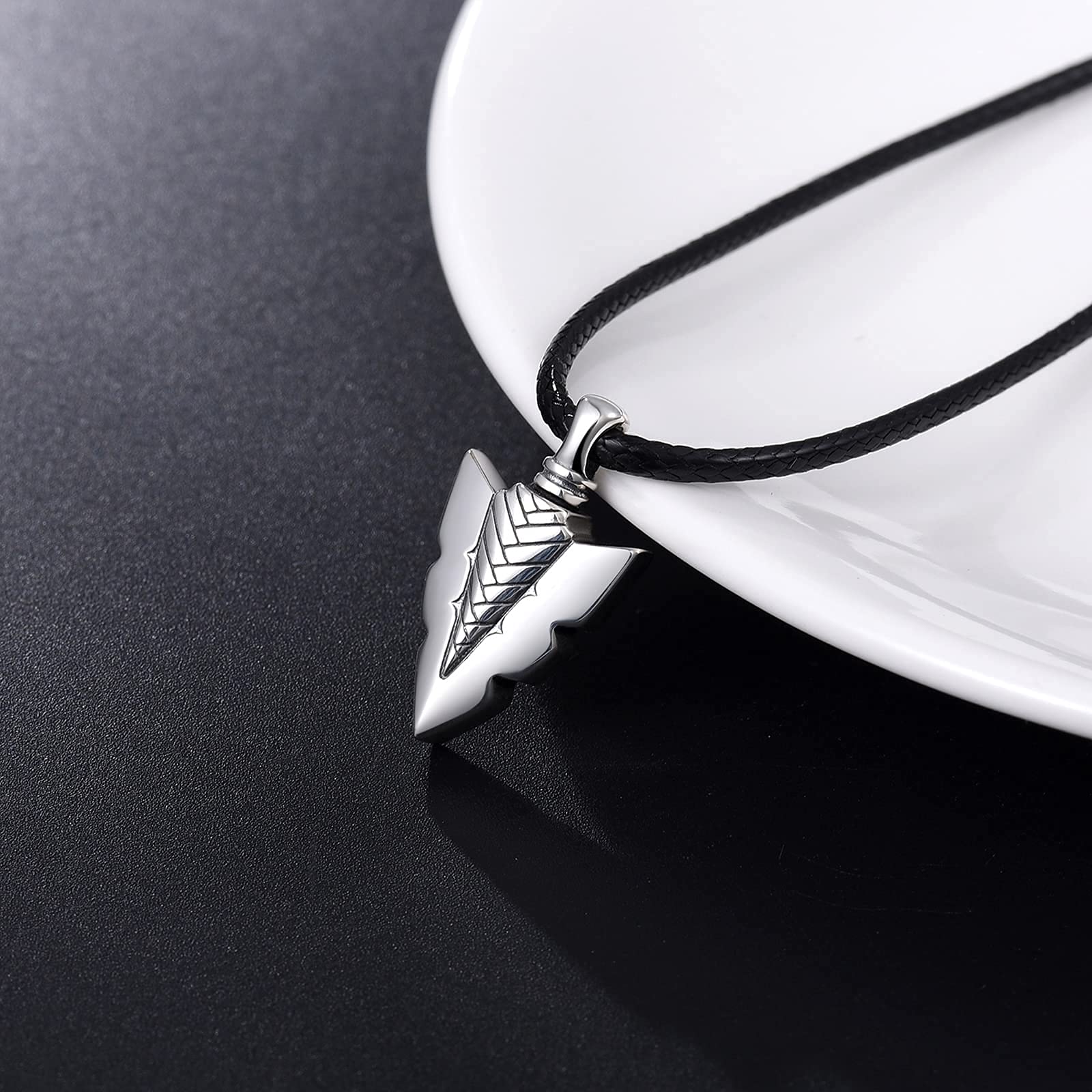 925 Sterling Silver Wolf Tooth Spearpoint Arrowhead Pendant Necklace for Men - Urn Jewelry for Ashes Keepsake, Outdoor Adventure & Gothic Style Accessory