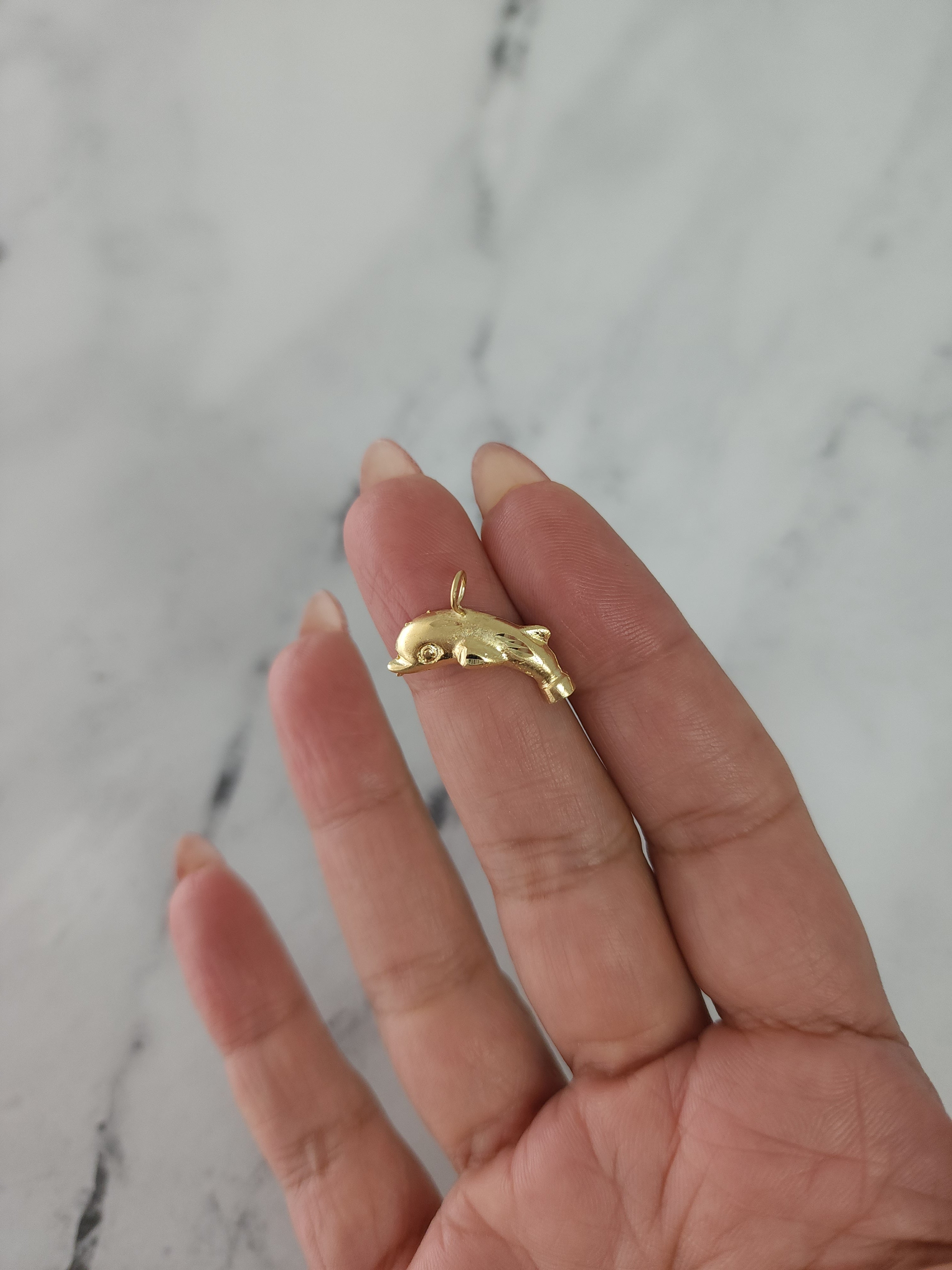 14k Yellow Gold Dolphin Pendant with Matte Finish & Diamond Cuts - Perfect for Gifts, Anniversaries, and Everyday Elegant Jewelry