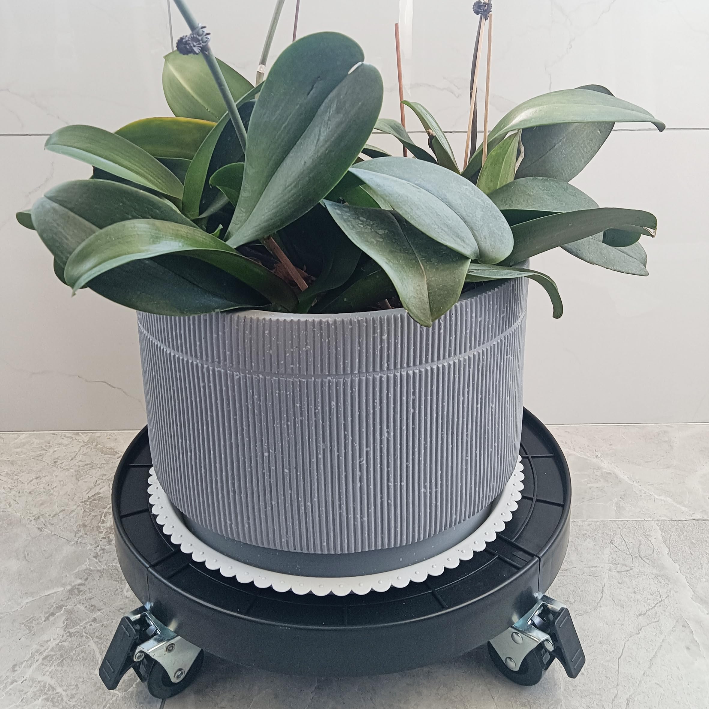 **16 Inch Heavy Duty Plant Caddy with 360° Lockable Wheels – 500 lbs Capacity – Indoor/Outdoor Rolling Plant Stand with Casters – Black Large Plant Dolly for Big Flower Pots – Ideal for Moving Heavy Plants, Garden Decor & Home Landscaping**