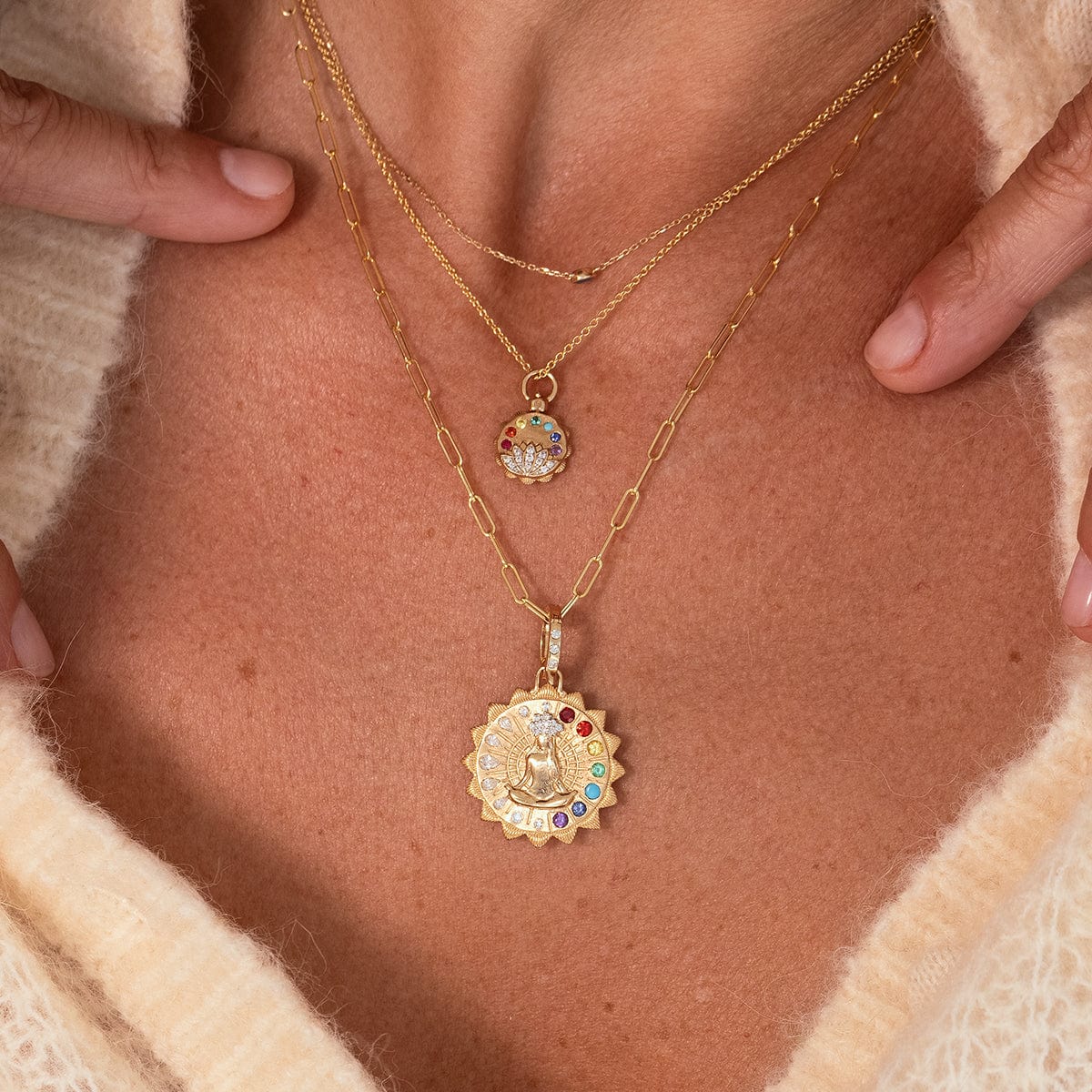 Double Sided Spiritual Woman Mandala Pendant Necklace - Sacred Feminine Jewelry for Meditation & Yoga - Perfect for Spiritual Healing, Chakra Balancing & Mindful Gifts