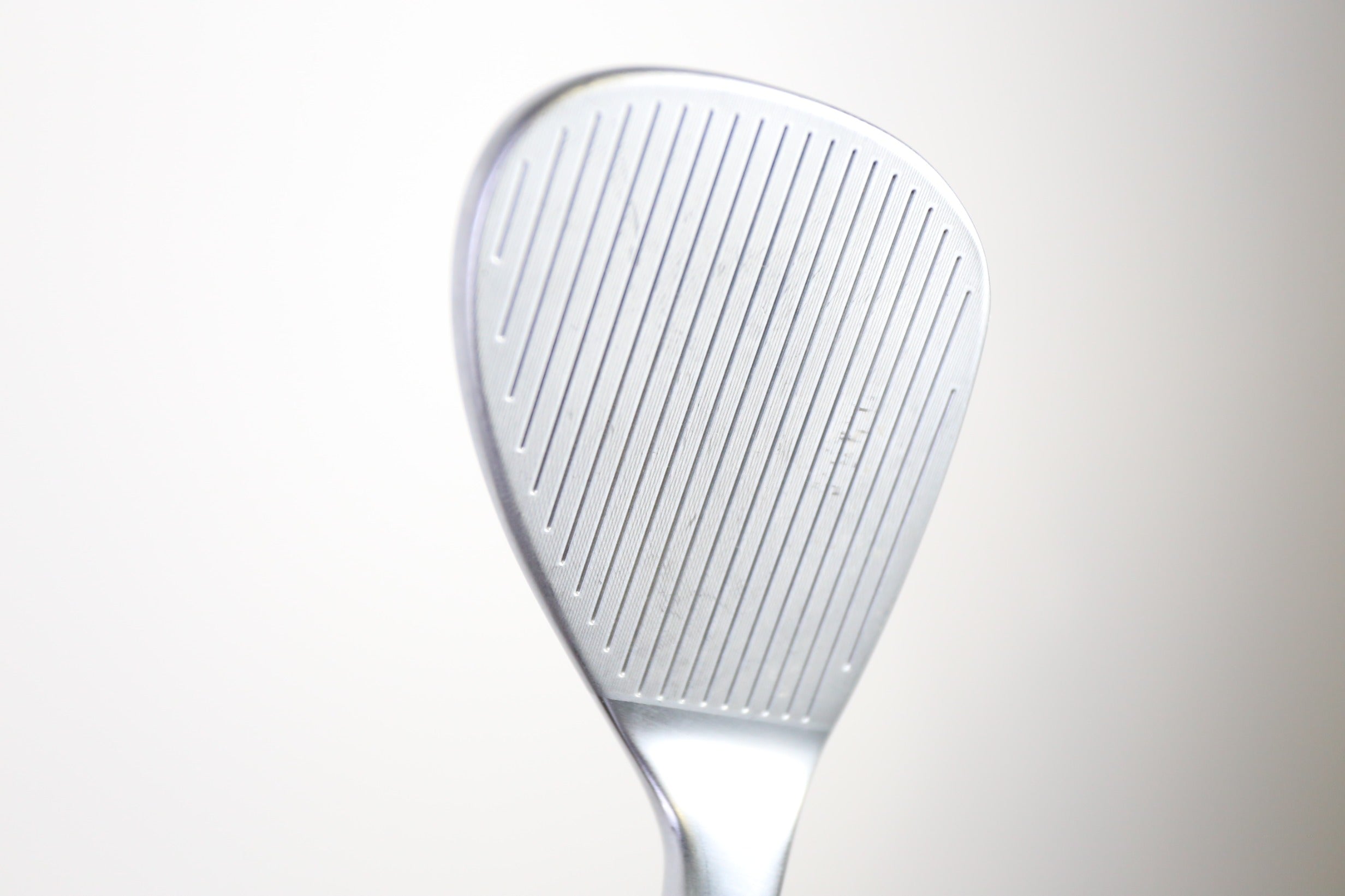 Used Cleveland RTX Full Face ZipCore Tour Satin Sand Wedge - Left Handed 56° Stiff Flex Golf Club for Men - Perfect for Bunker Shots & Short Game Improvement