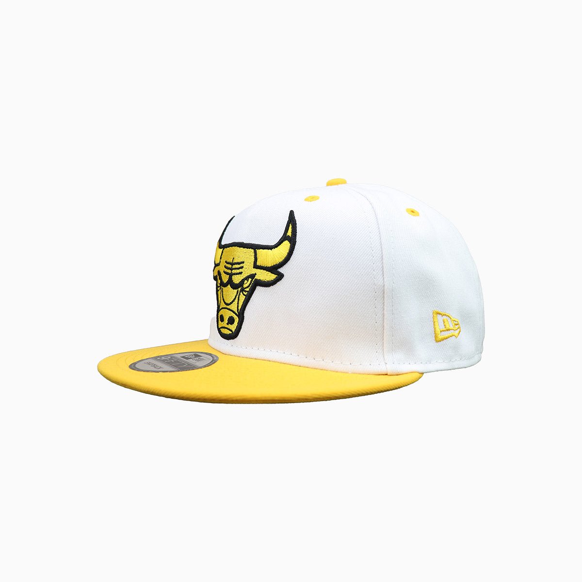 Chicago Bulls 6X World Champions NBA 9Fifty Snapback Hat - Official NBA Licensed Adjustable Cap for Men & Women - Perfect for Basketball Games, Streetwear Fashion & Sports Fans