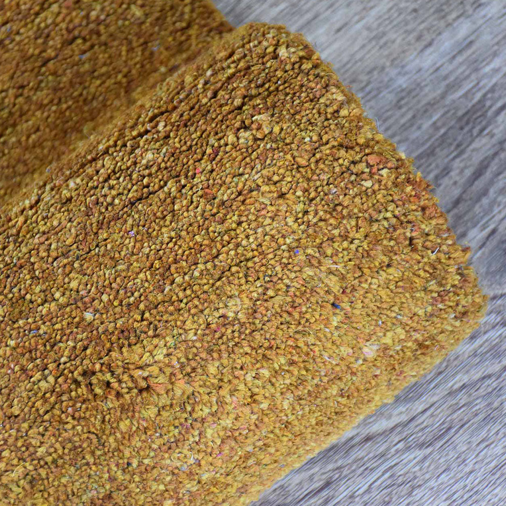 Handmade Quilted Hand-Knotted Rug - Soft & Durable for Living Room, Bedroom & Nursery Decor - Traditional & Modern Home Design