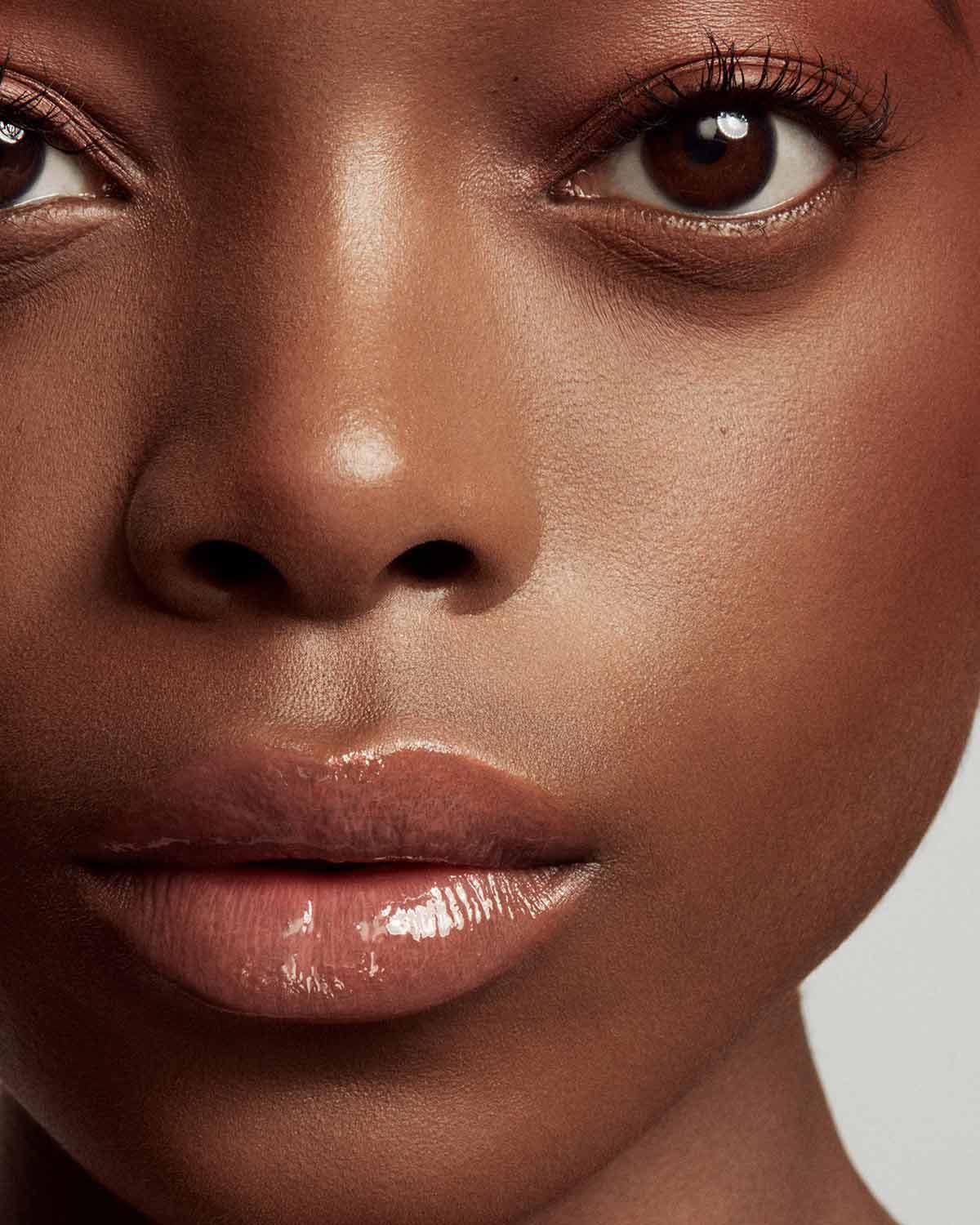 Pro Kiss'r Luscious Lip Balm - Moisturizing & Nourishing Lip Care with Latte Flavor | Perfect for Dry Lips, Daily Hydration & On-the-Go Use