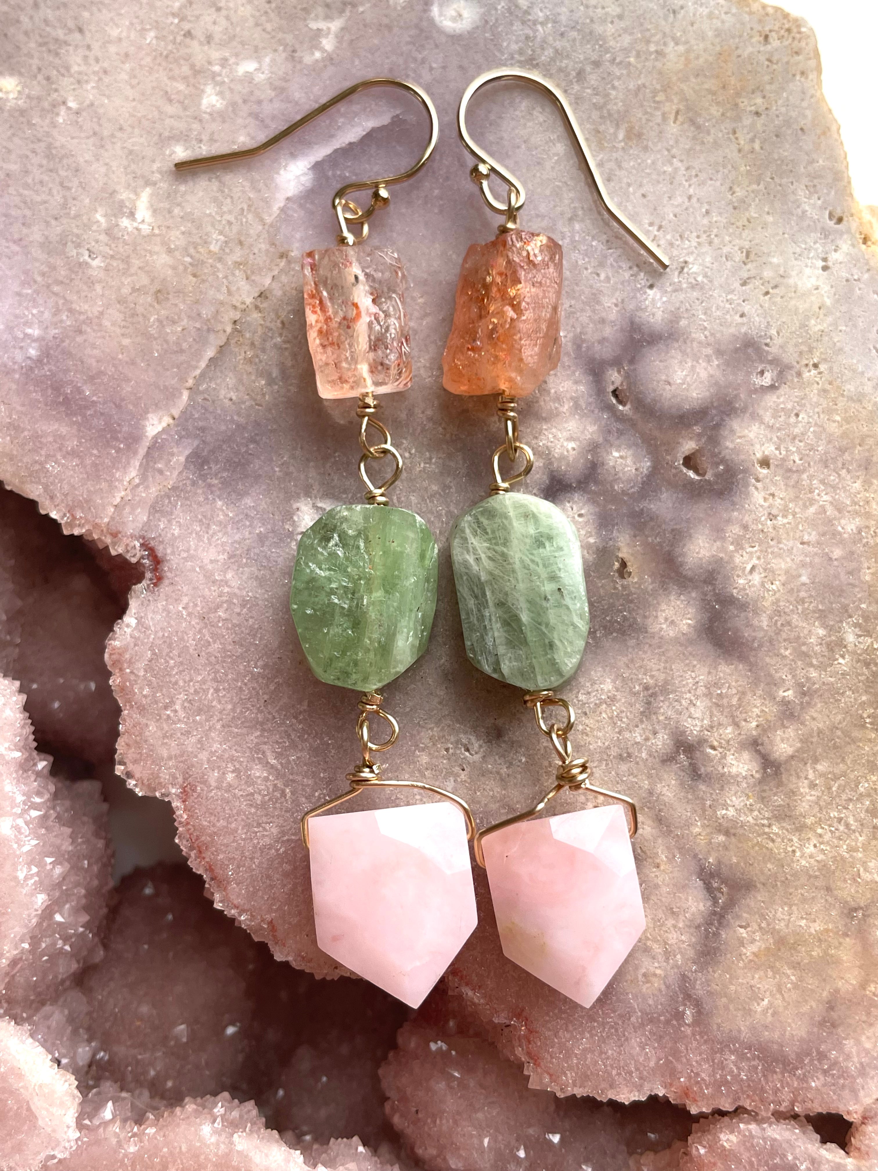 Natural Raw Crystal Dangle Earrings for Women - Boho Chic Handmade Gemstone Jewelry - Perfect for Parties, Weddings & Everyday Wear