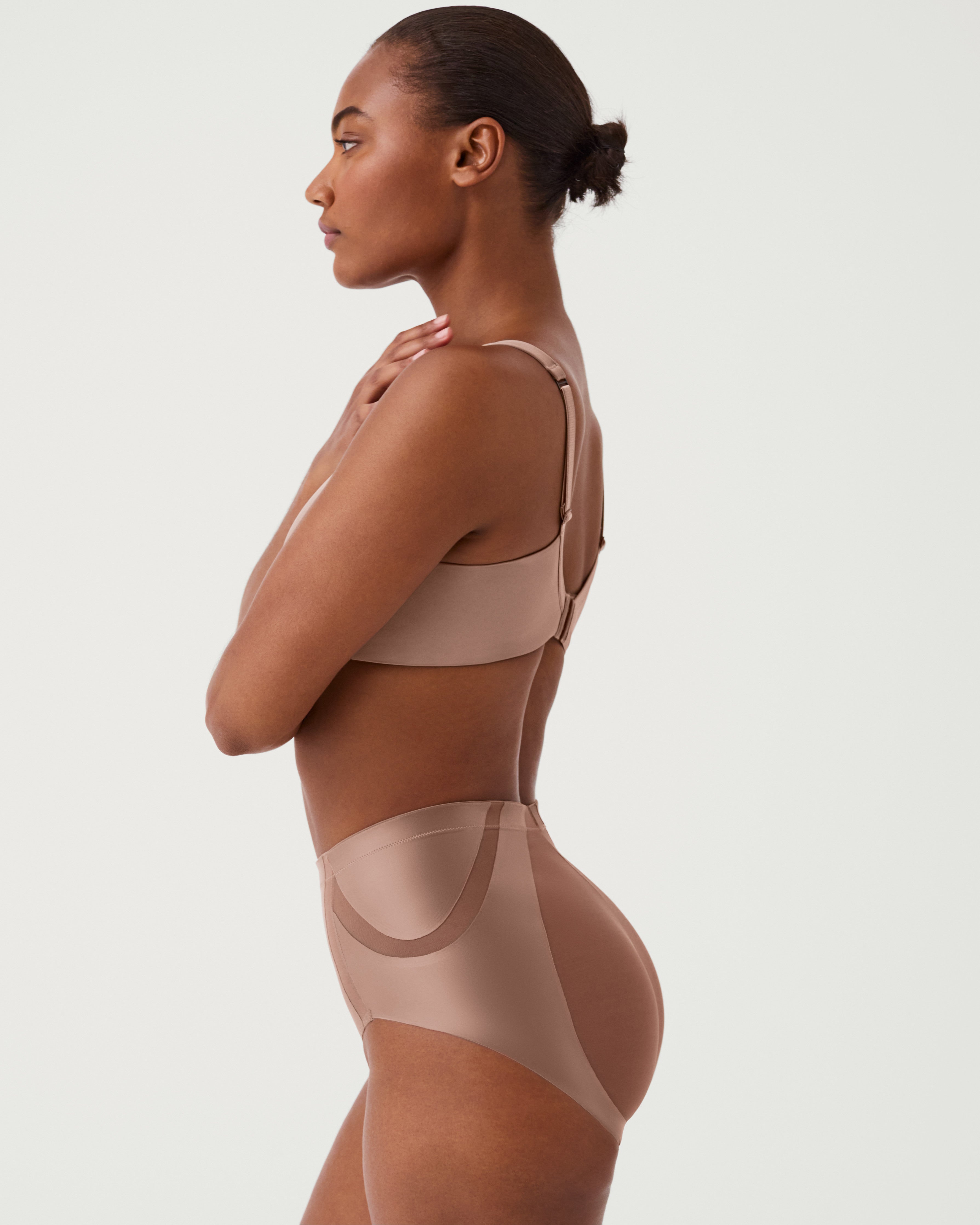 SPANX Shape Booty Lifting Briefs - High Waisted Butt Lifting Underwear for Women | Perfect for Workout, Yoga & Everyday Wear