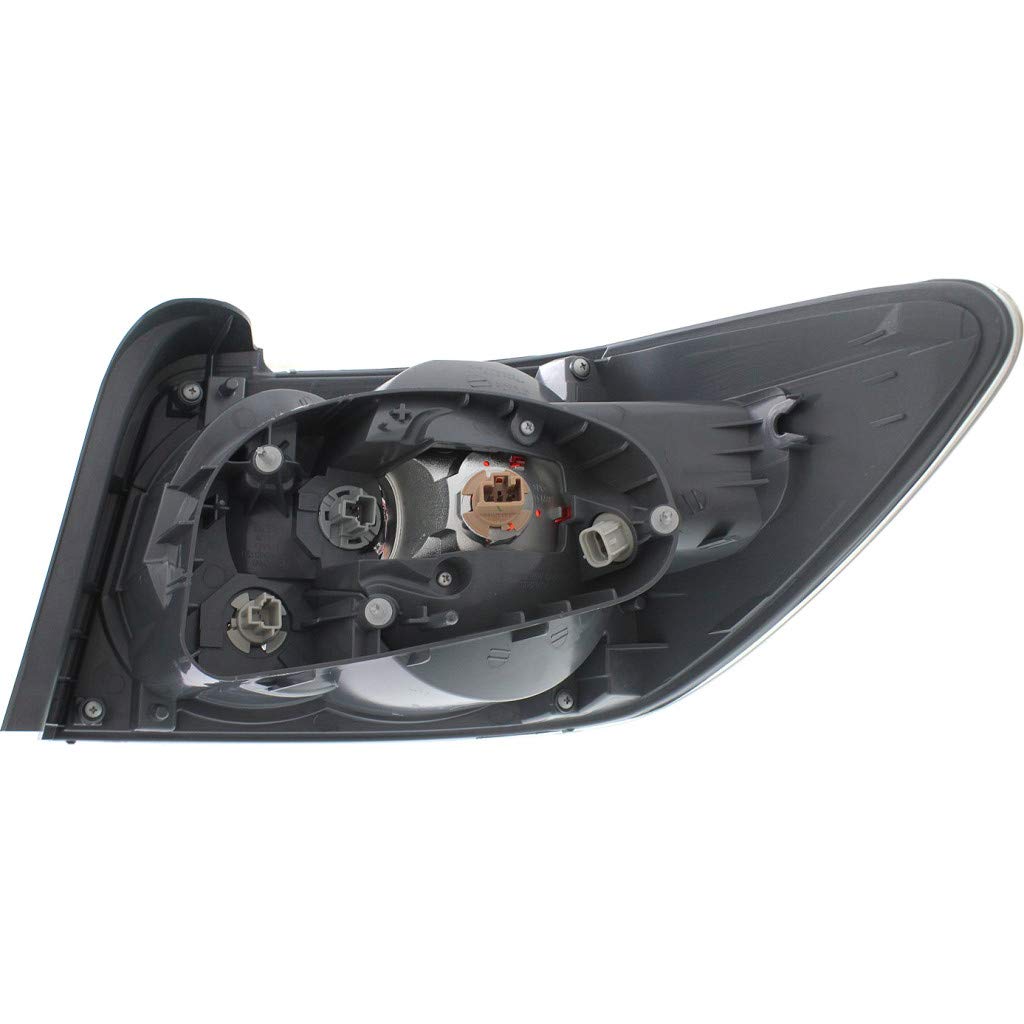 2010-2012 Mazda CX-7 Driver Side Tail Light Replacement - Compatible with MA2800150 & EH44-51-160F - Perfect for Night Driving & Enhanced Vehicle Safety